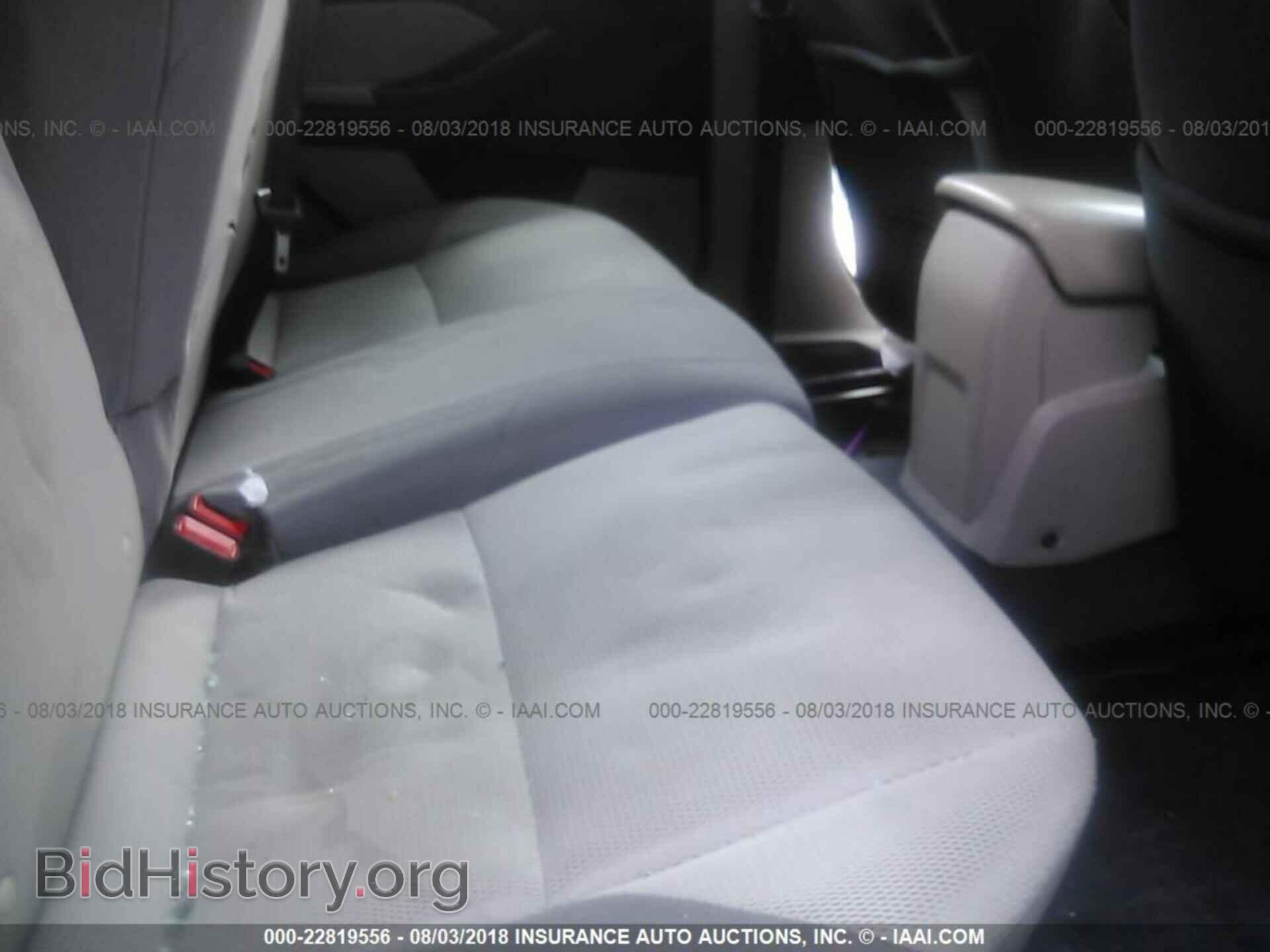 2012 Ford Focus - VIN: 1FAHP3K27CL137797 - Photo 8
