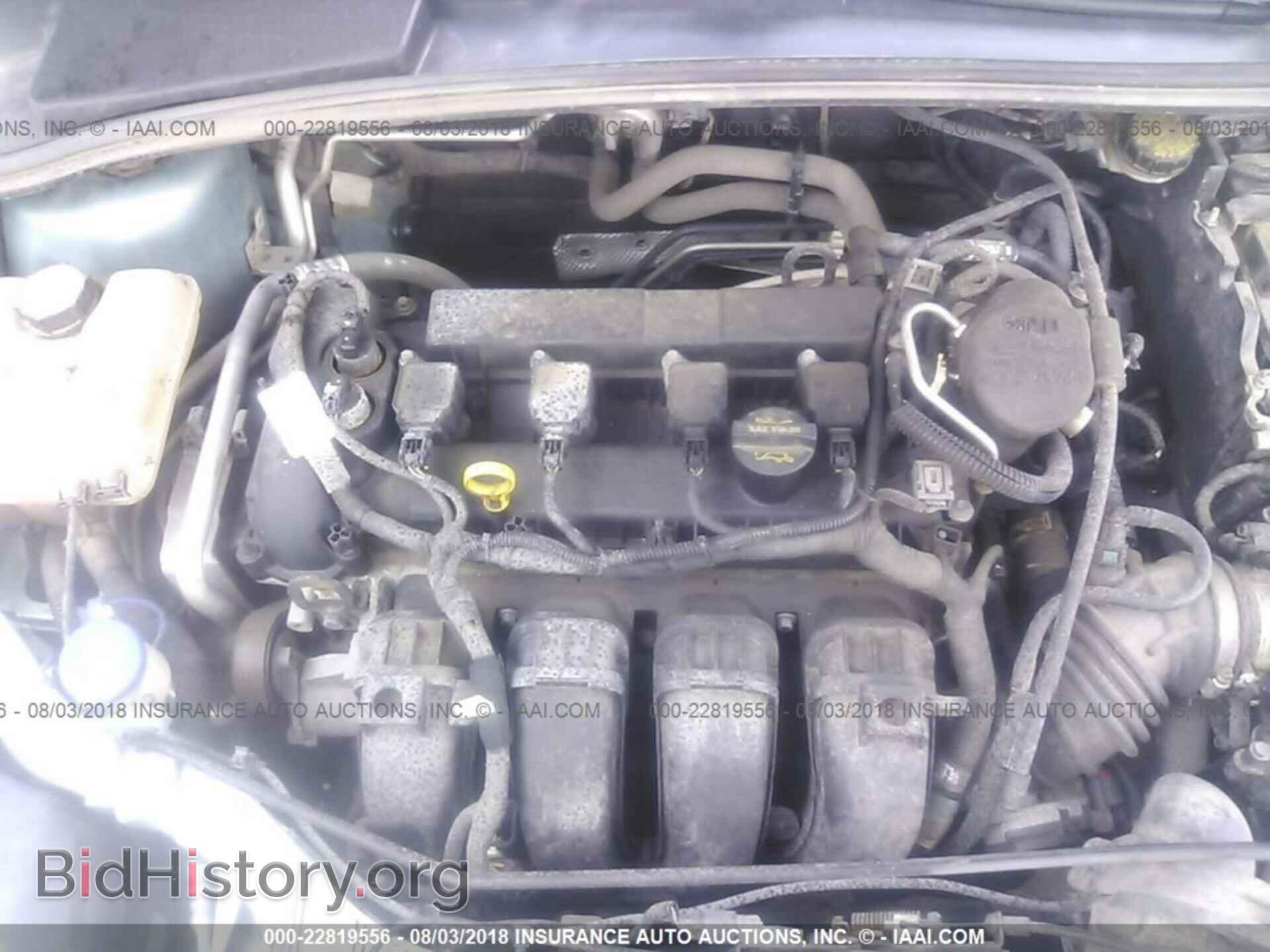 2012 Ford Focus - VIN: 1FAHP3K27CL137797 - Photo 10