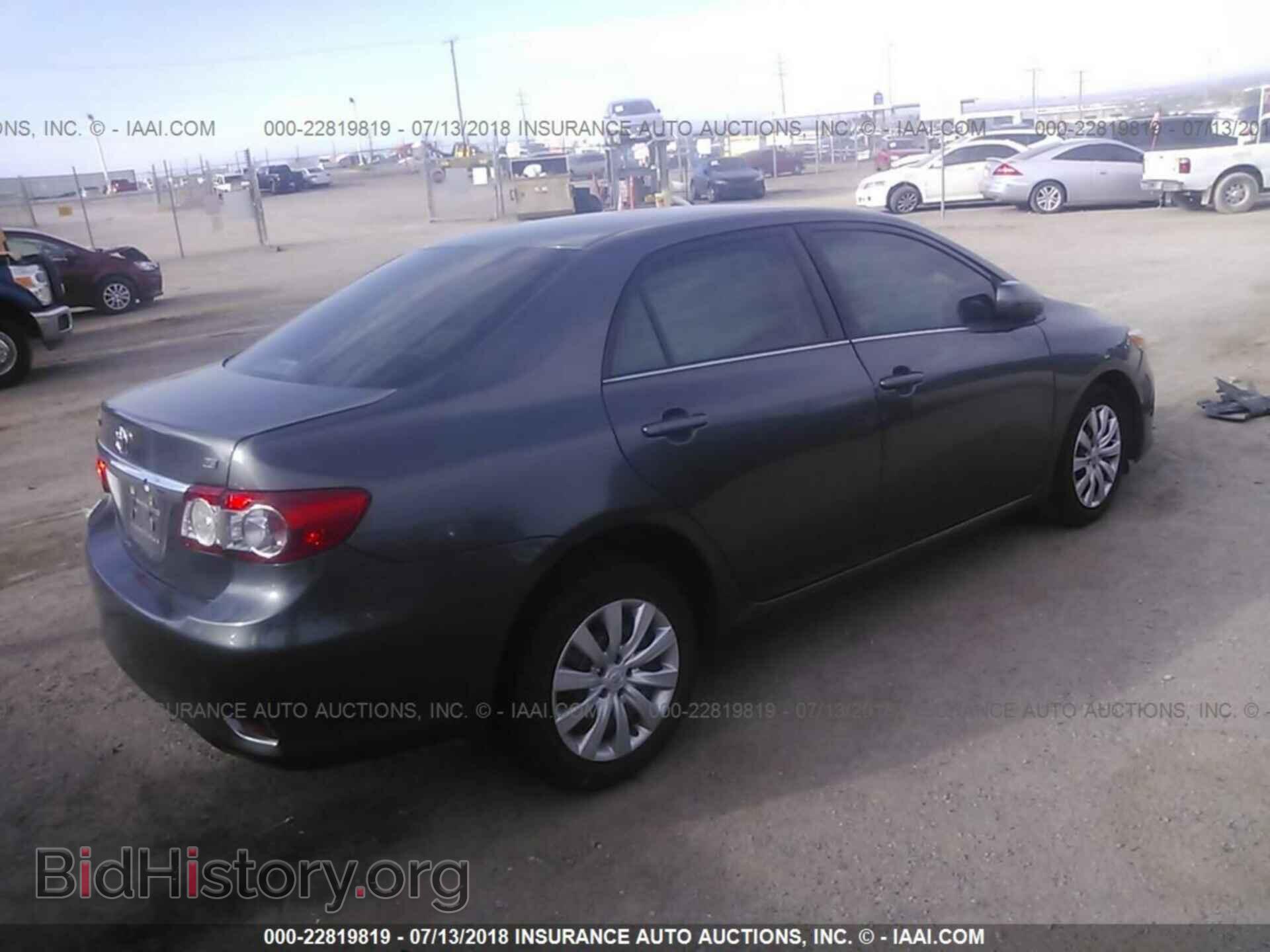 2013 Toyota Corolla - VIN: 5YFBU4EE2DP224469 - Photo 4