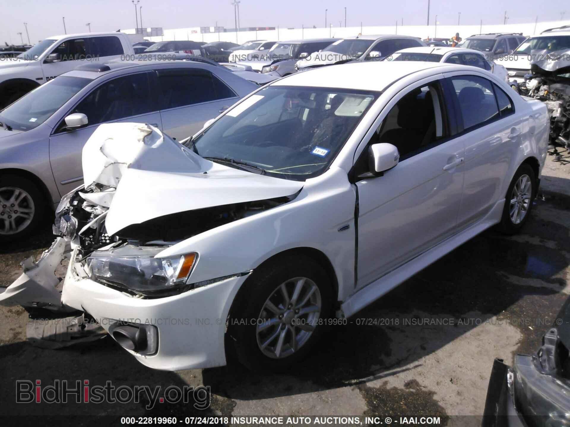 2016 Mitsubishi Lancer - VIN: JA32U2FU3GU001535 - Фото 2