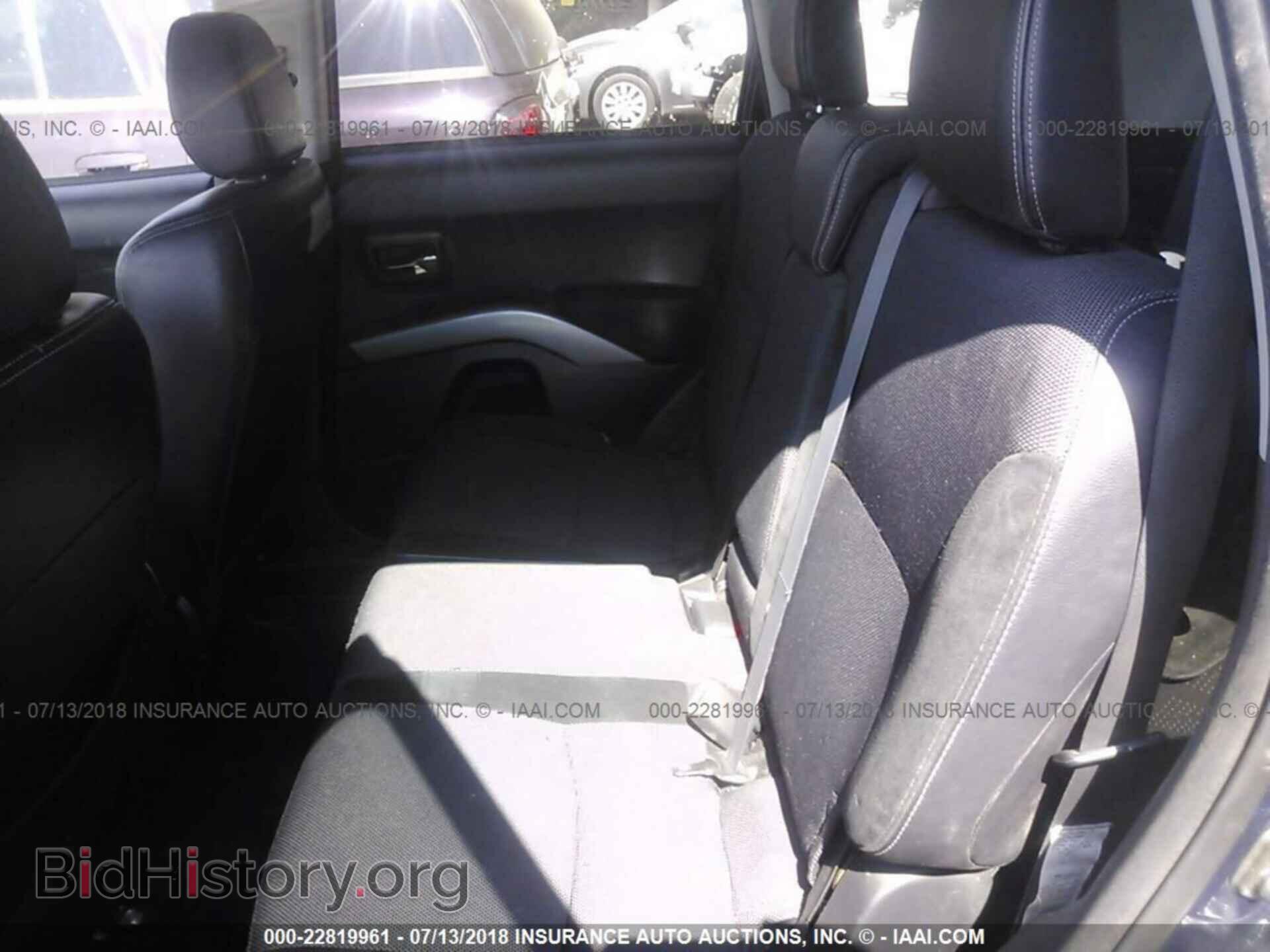 2012 Mitsubishi Outlander - VIN: JA4AS3AW5CU019864 - Фото 8