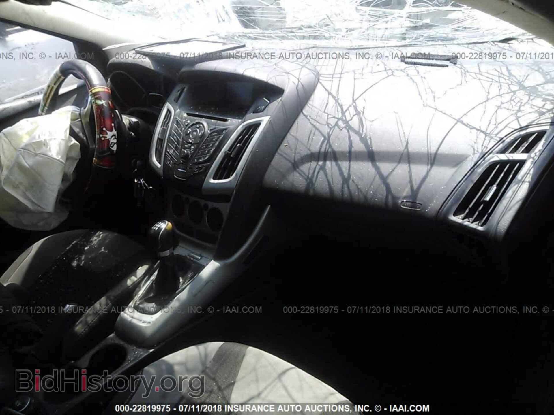 2012 Ford Focus - VIN: 1FAHP3F25CL446596 - Фото 5