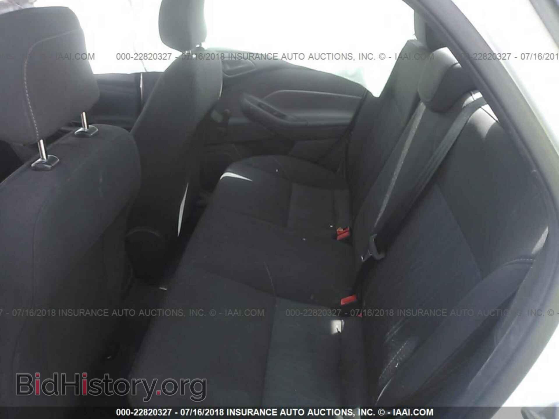 2015 Ford Focus - VIN: 1FADP3E23FL313534 - Photo 8