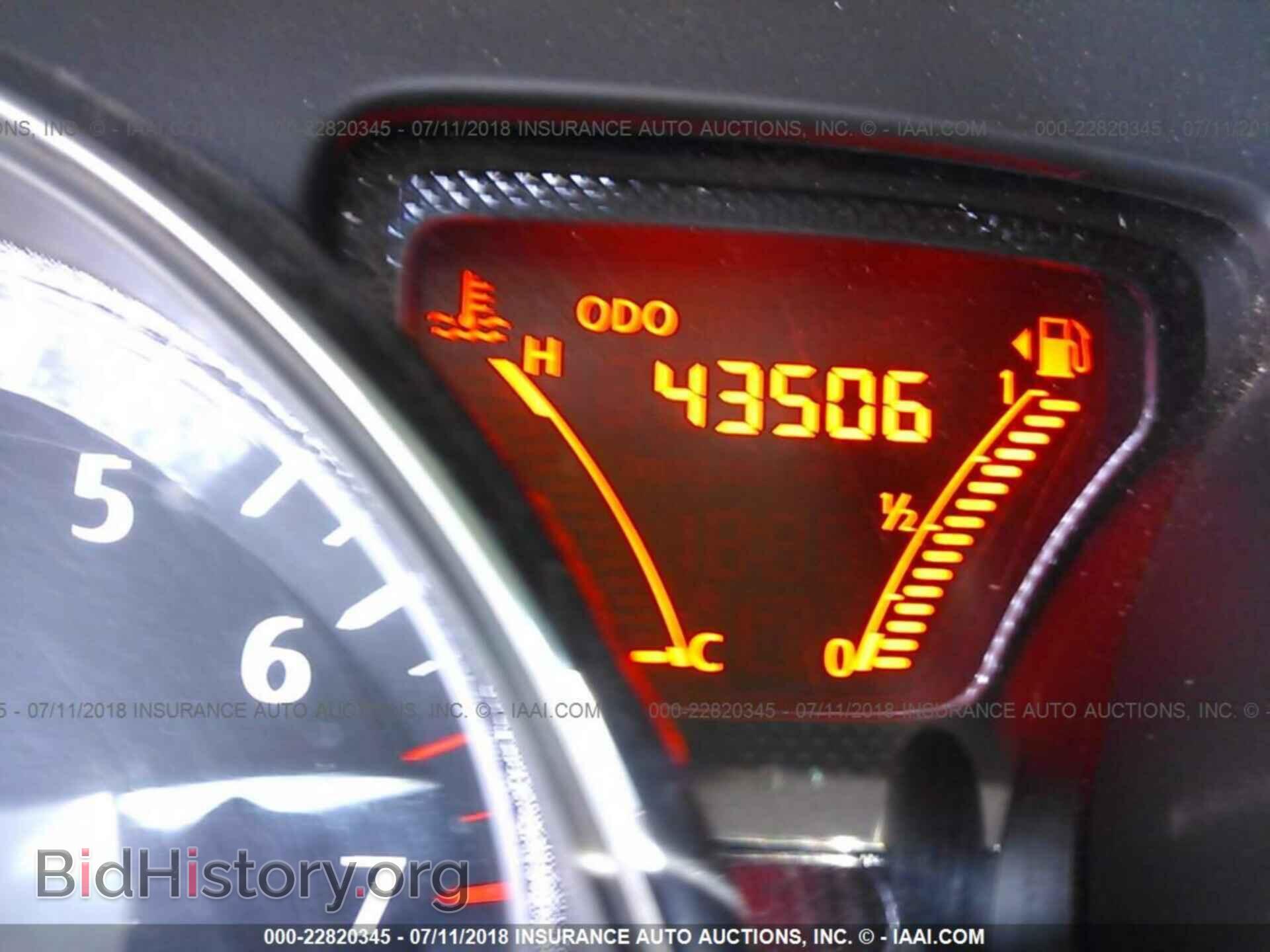 2014 Nissan Versa note - VIN: 3N1CE2CP0EL437691 - Photo 7