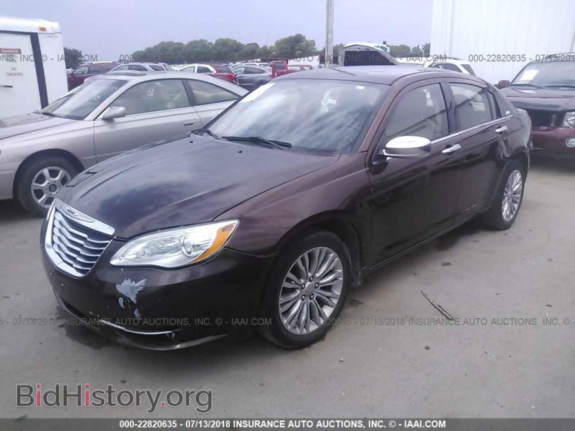 2012 Chrysler 200 - VIN: 1C3CCBCB5CN210568 - Фото 2