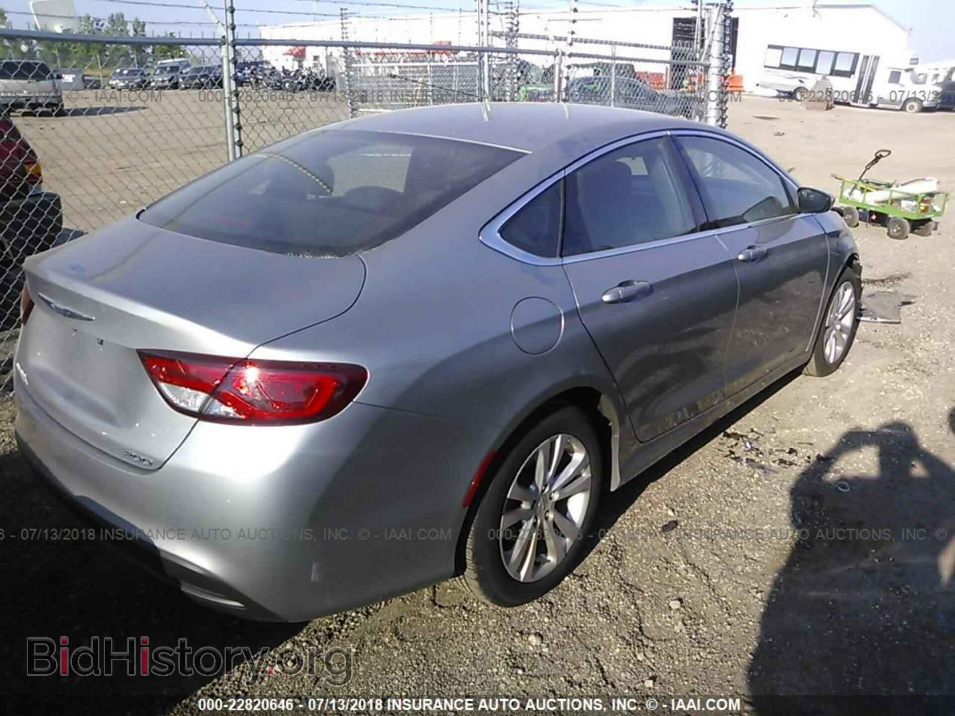 2016 Chrysler 200 - VIN: 1C3CCCFB3GN194099 - Фото 4