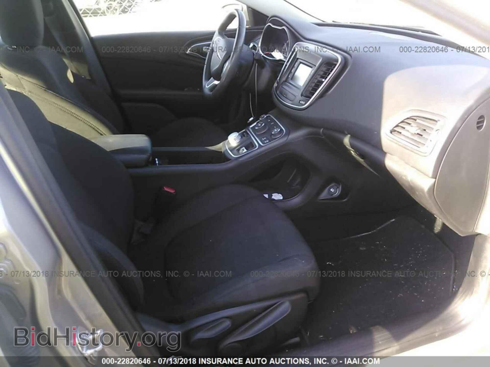 2016 Chrysler 200 - VIN: 1C3CCCFB3GN194099 - Фото 5