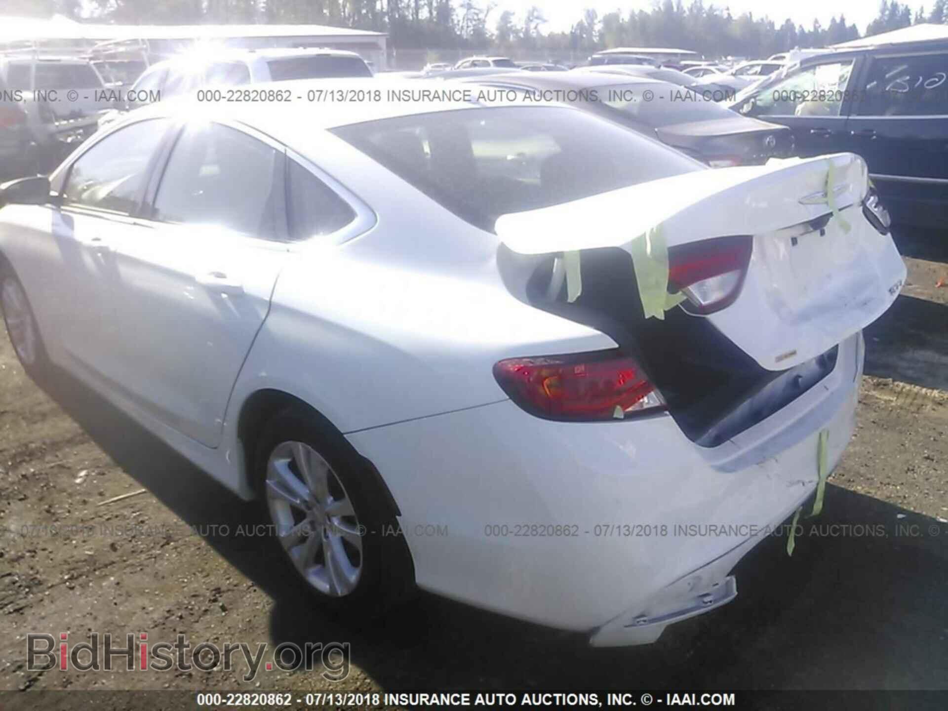 2016 Chrysler 200 - VIN: 1C3CCCAB1GN153851 - Фото 3