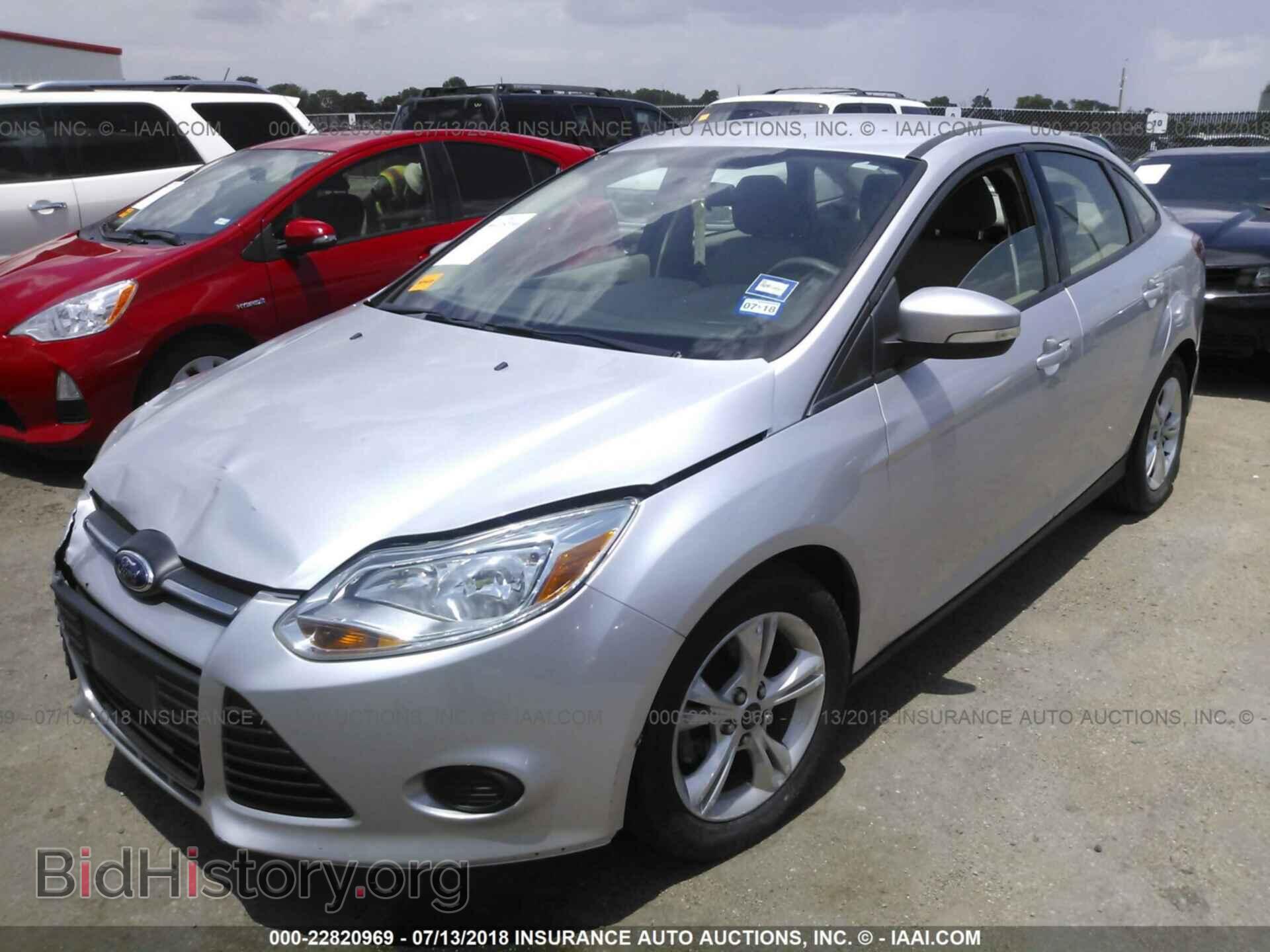 2013 Ford Focus - VIN: 1FADP3F21DL195317 - Photo 2