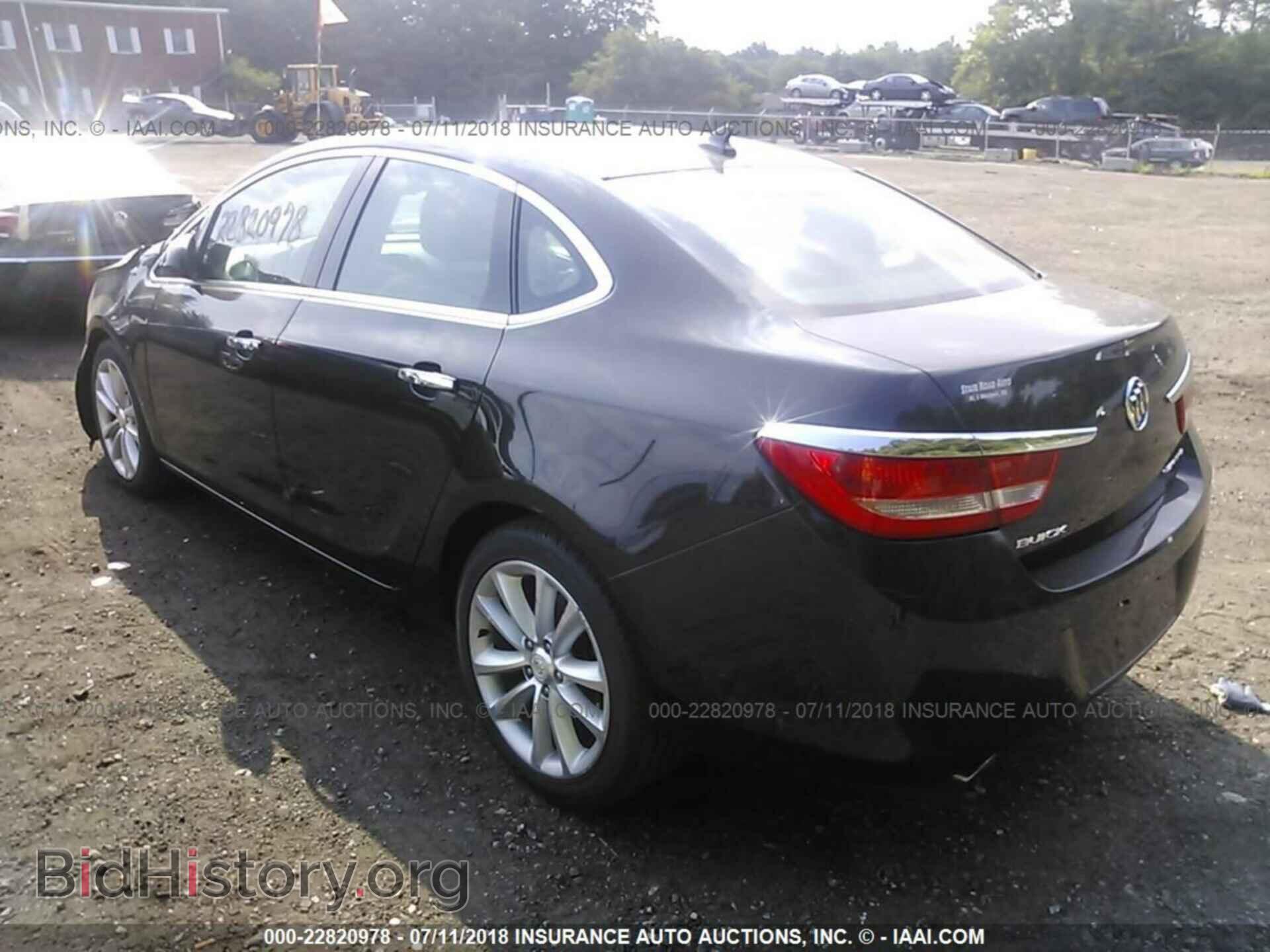 2013 Buick Verano - VIN: 1G4PR5SK8D4128044 - Фото 3