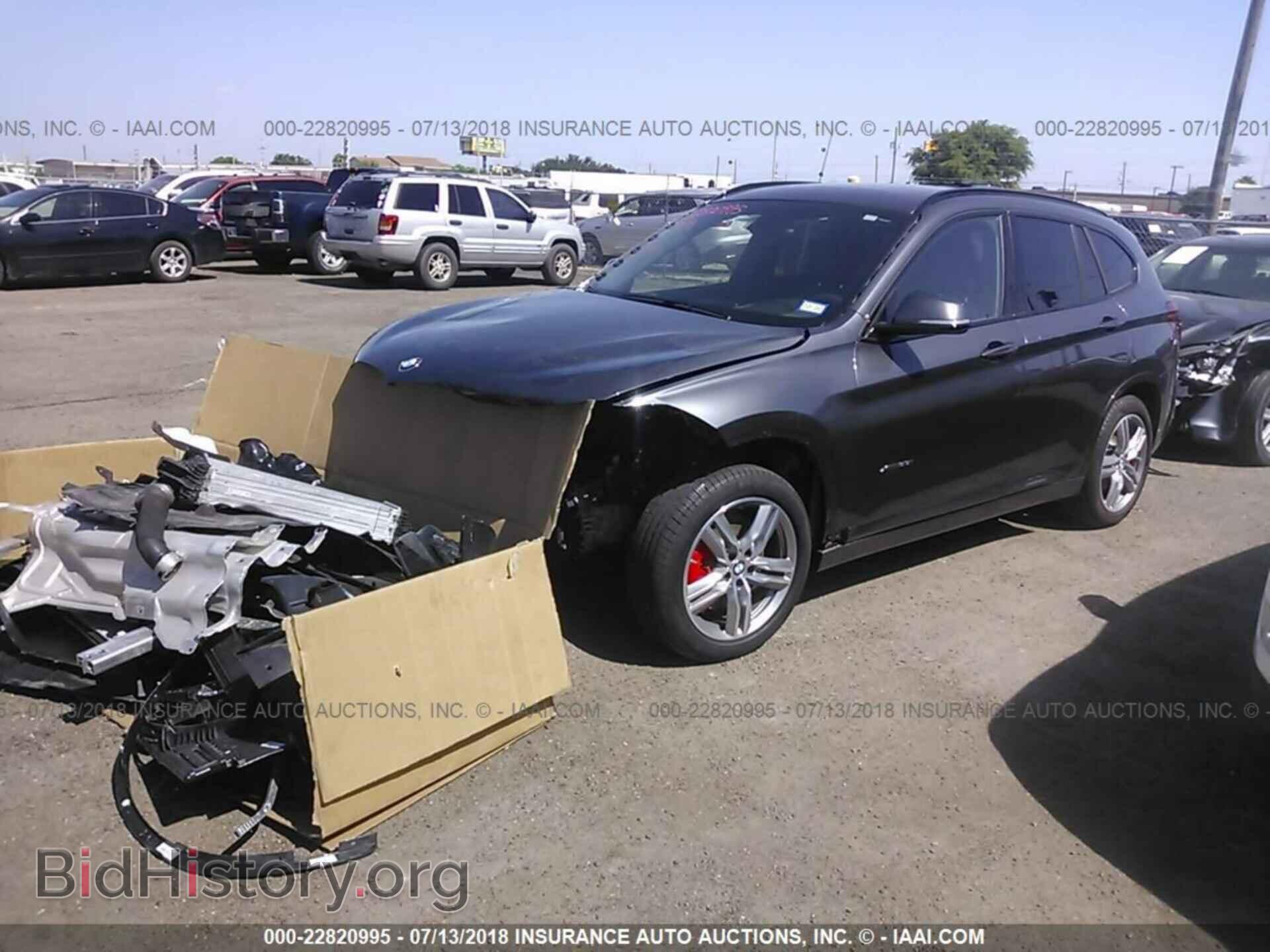 2018 Bmw X1 - VIN: WBXHT3C39J5F91795 - Фото 2