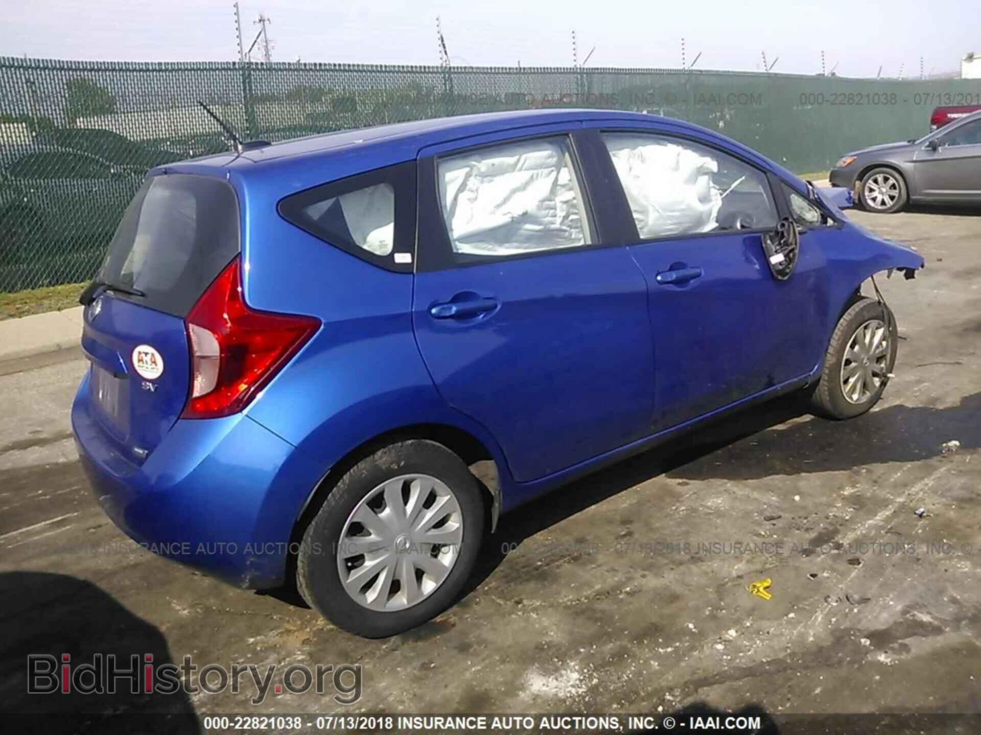 2016 Nissan Versa note - VIN: 3N1CE2CP3GL358759 - Фото 4
