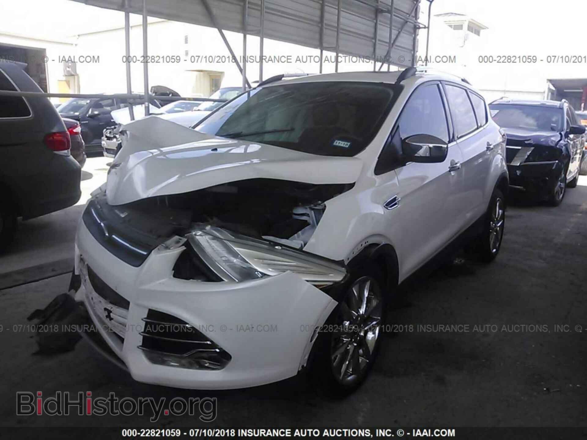 2015 Ford Escape - VIN: 1FMCU0G90FUB18892 - Photo 2