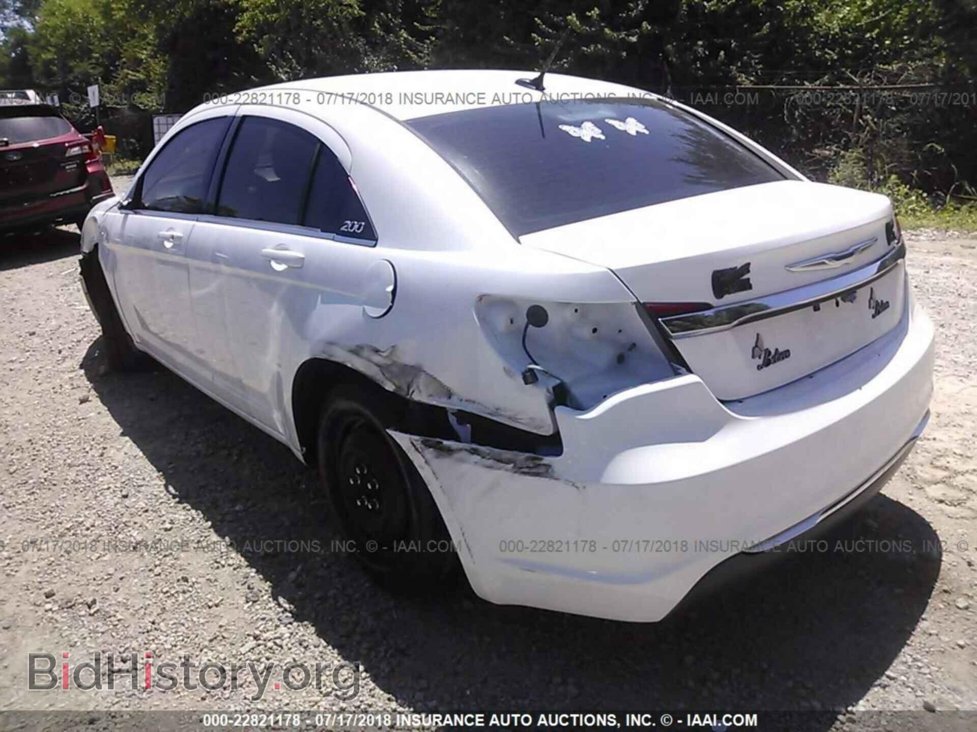 2012 Chrysler 200 - VIN: 1C3CCBAB3CN296031 - Фото 3