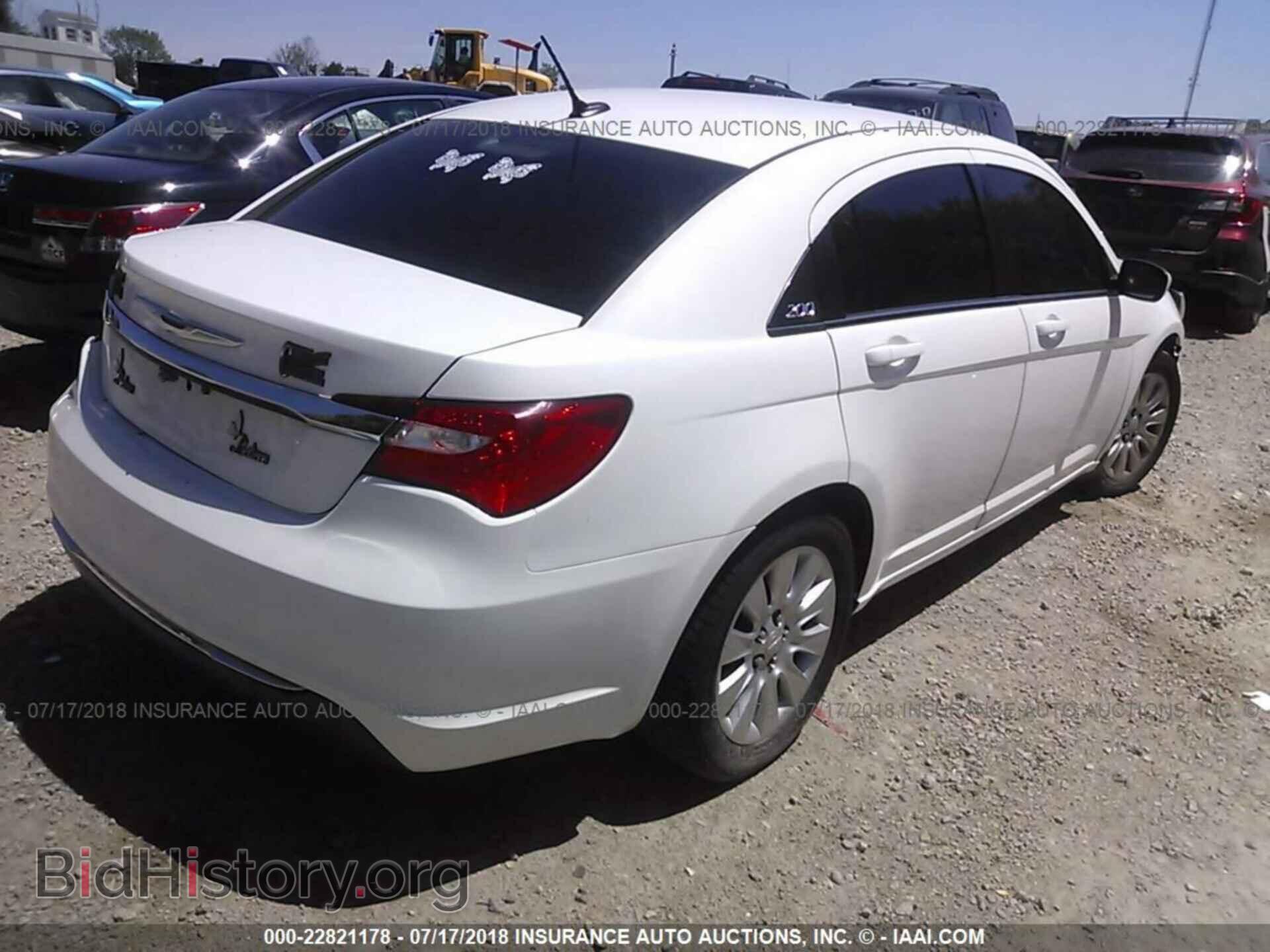 2012 Chrysler 200 - VIN: 1C3CCBAB3CN296031 - Фото 4
