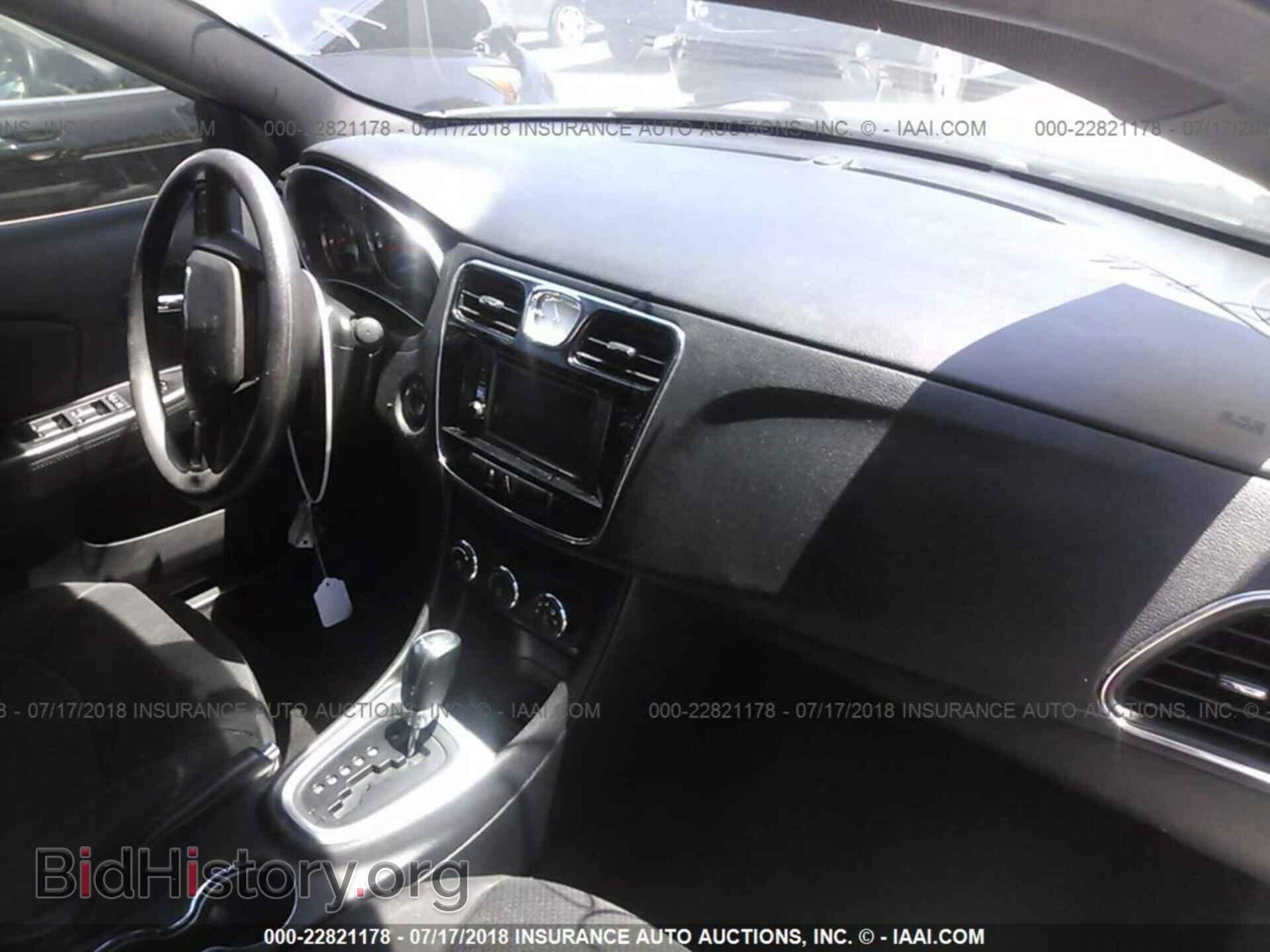 2012 Chrysler 200 - VIN: 1C3CCBAB3CN296031 - Фото 5