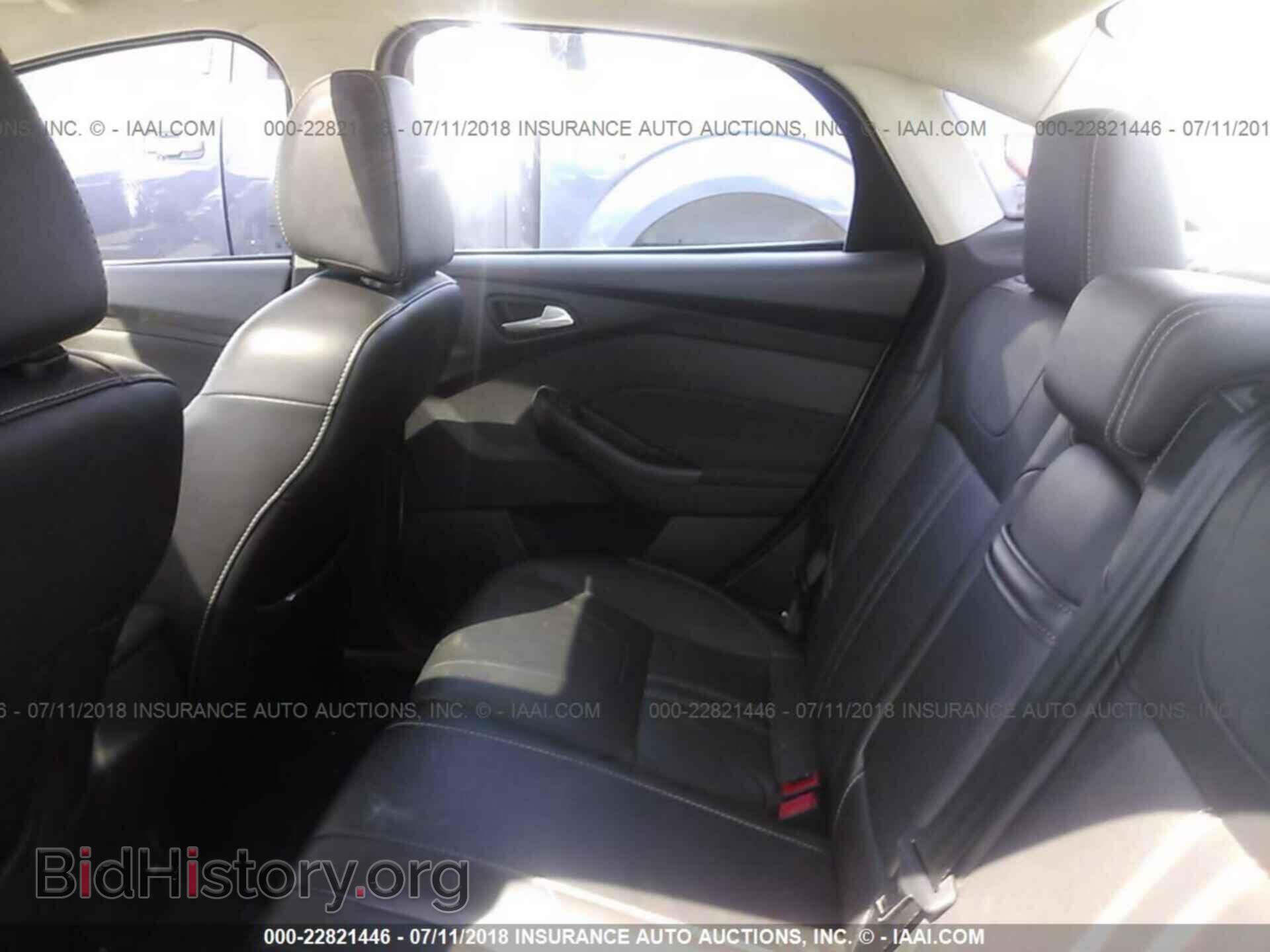 2012 Ford Focus - VIN: 1FAHP3H2XCL414157 - Фото 8