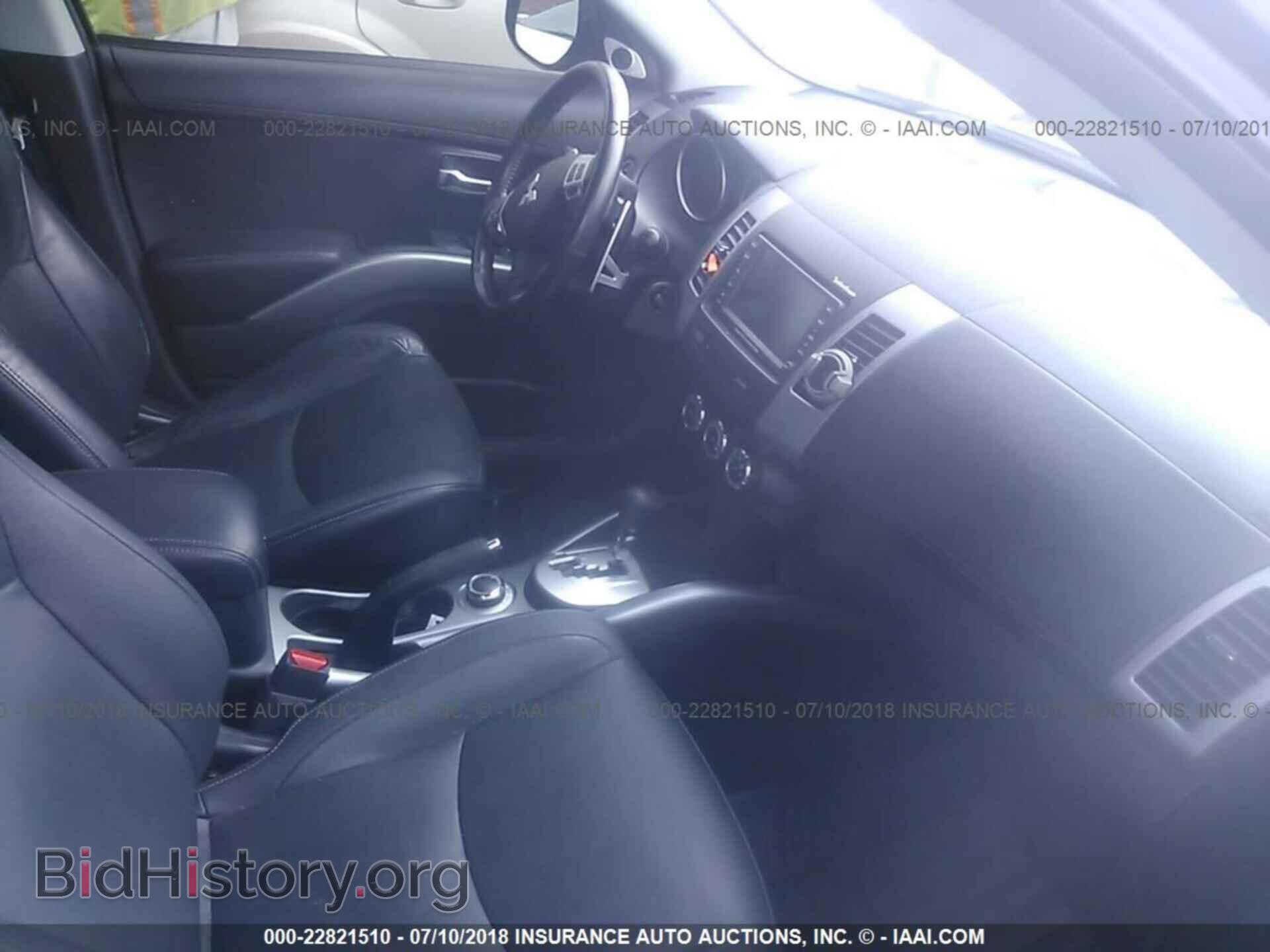 2011 Mitsubishi Outlander - VIN: JA4JT5AX2BU007753 - Фото 5