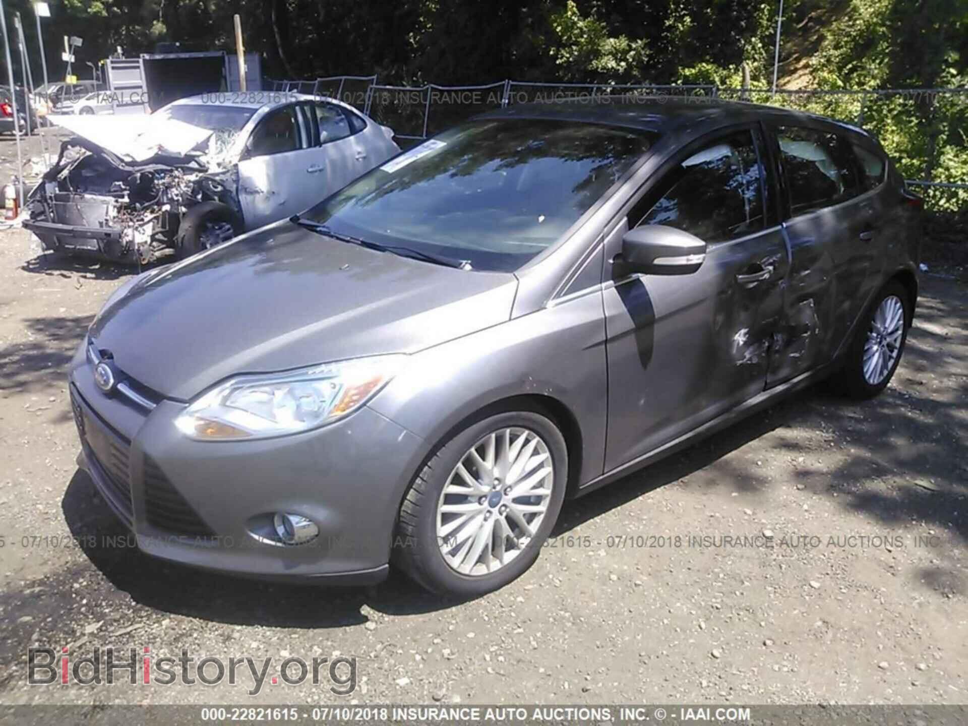 2012 Ford Focus - VIN: 1FAHP3M27CL212995 - Фото 2