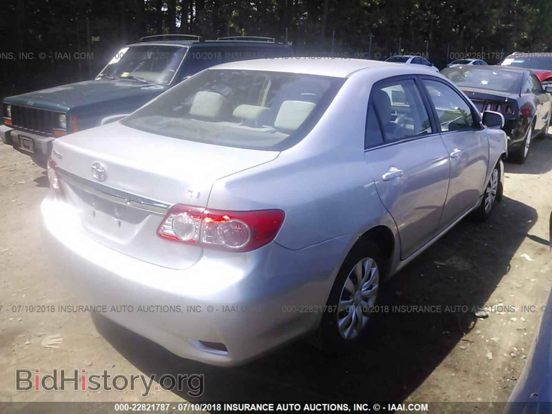 2013 Toyota Corolla - VIN: 2T1BU4EE8DC929888 - Фото 4