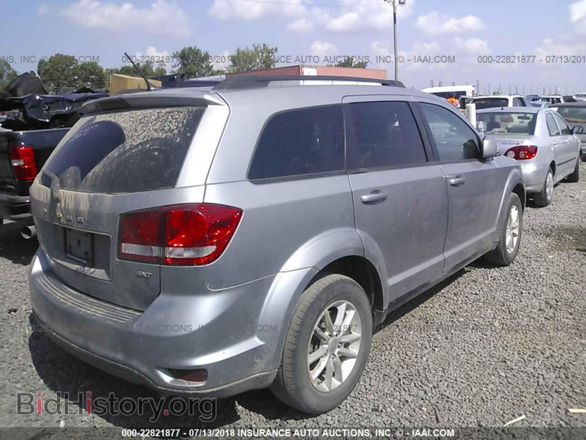 2015 Dodge Journey - VIN: 3C4PDDBG7FT554555 - Photo 4