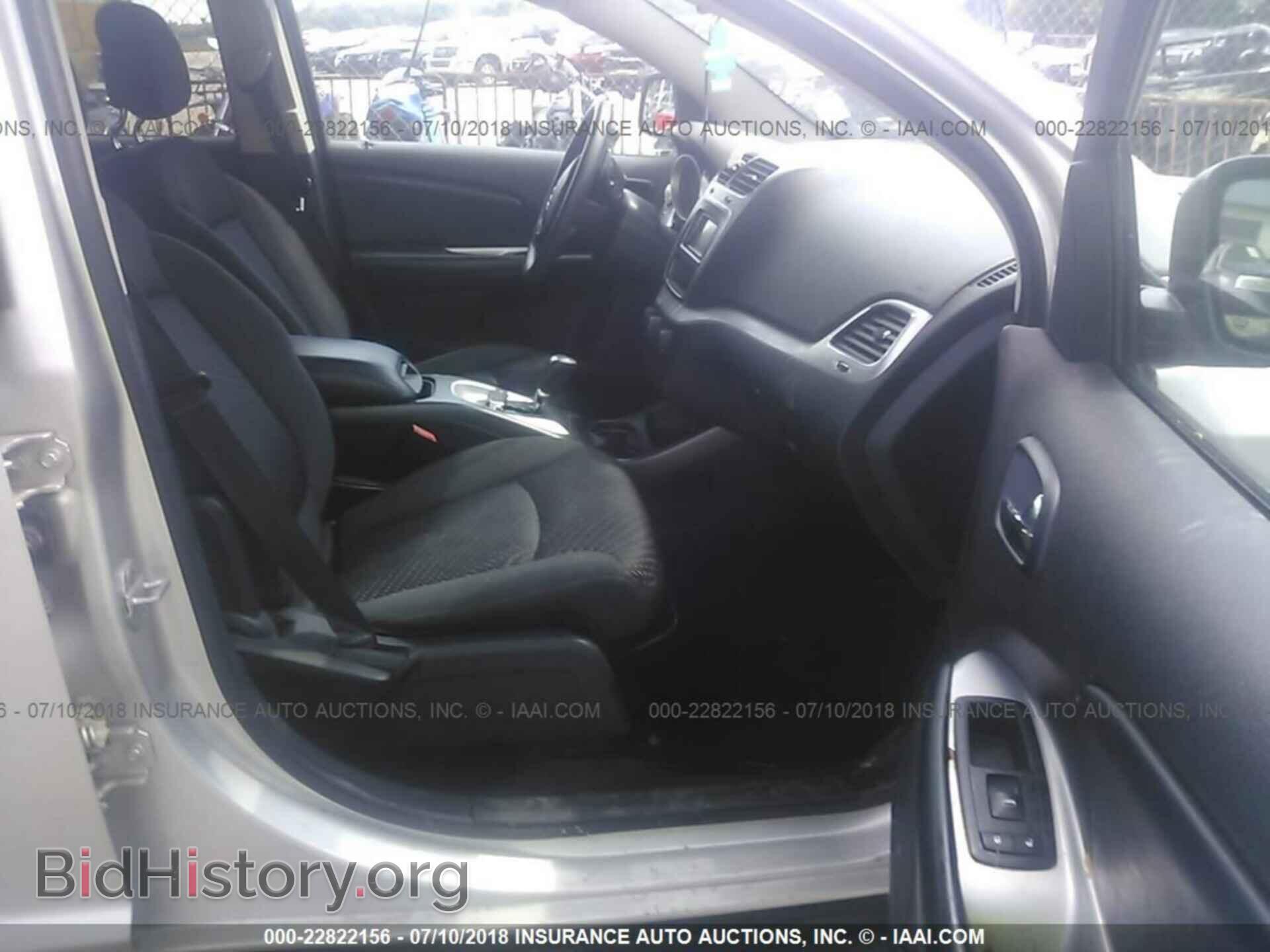 2012 Dodge Journey - VIN: 3C4PDCBG5CT186995 - Фото 5