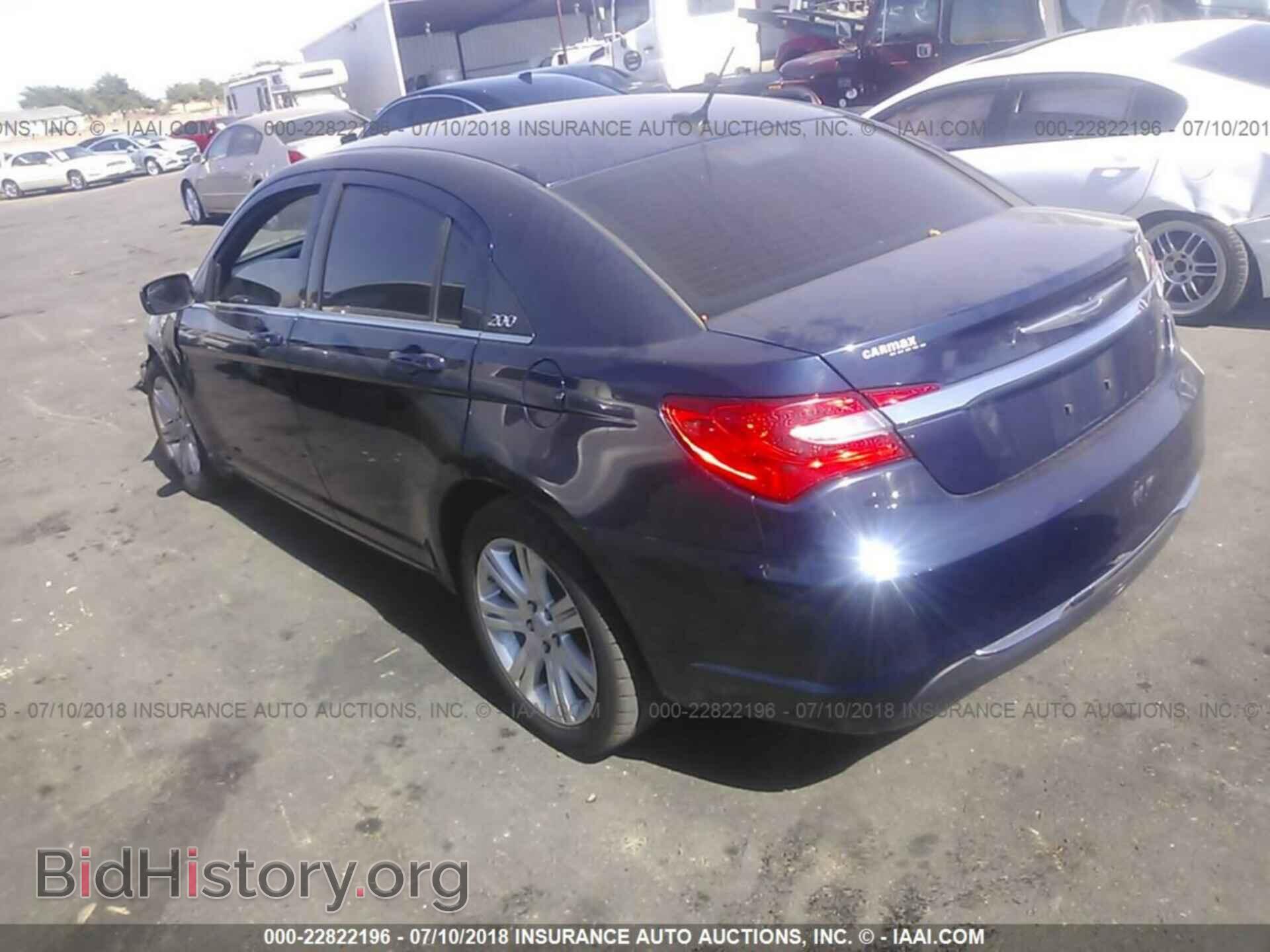 2013 Chrysler 200 - VIN: 1C3CCBBB6DN629063 - Photo 3