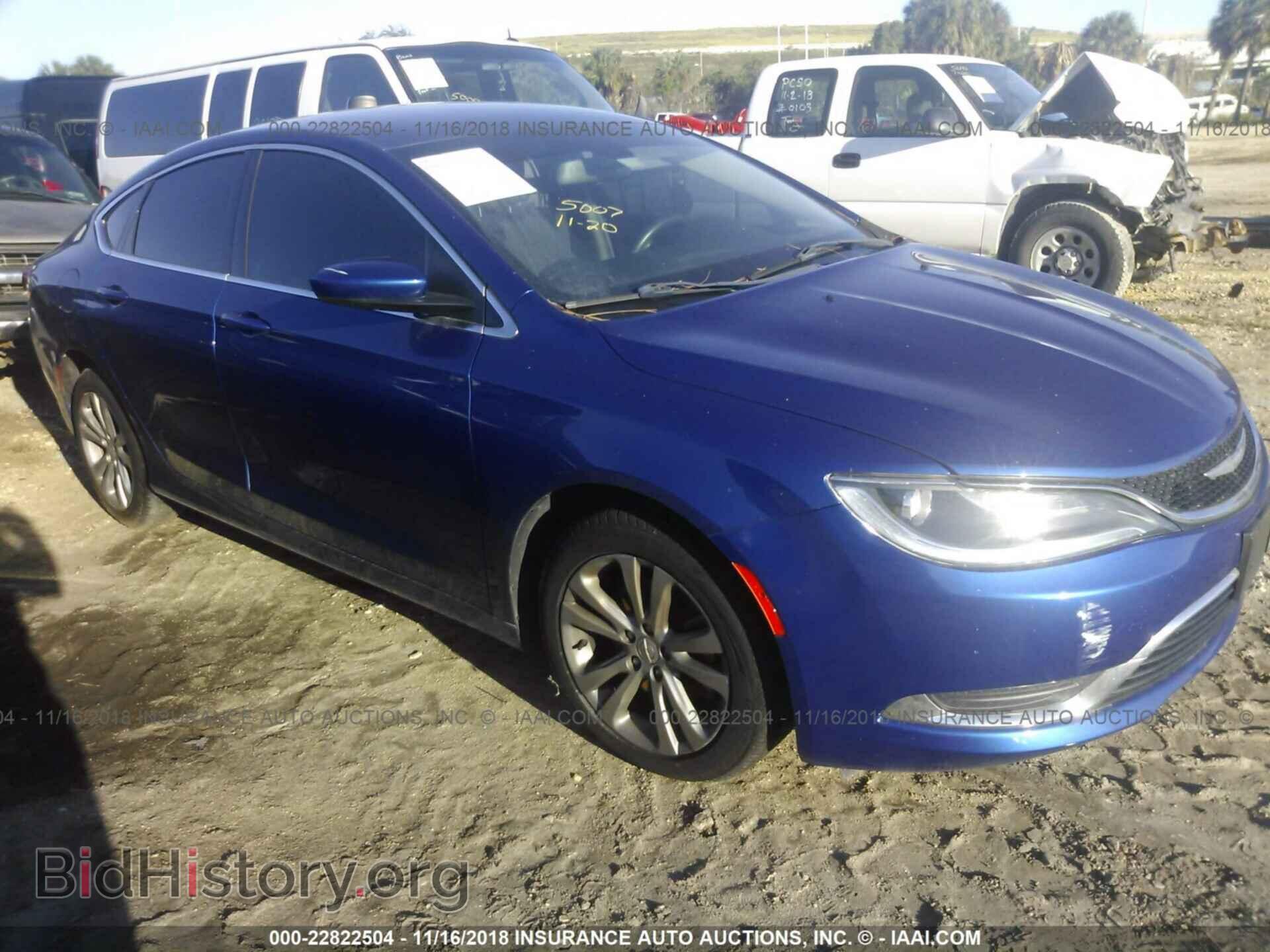 Photo 1C3CCCABXFN724946 - Chrysler 200 2015