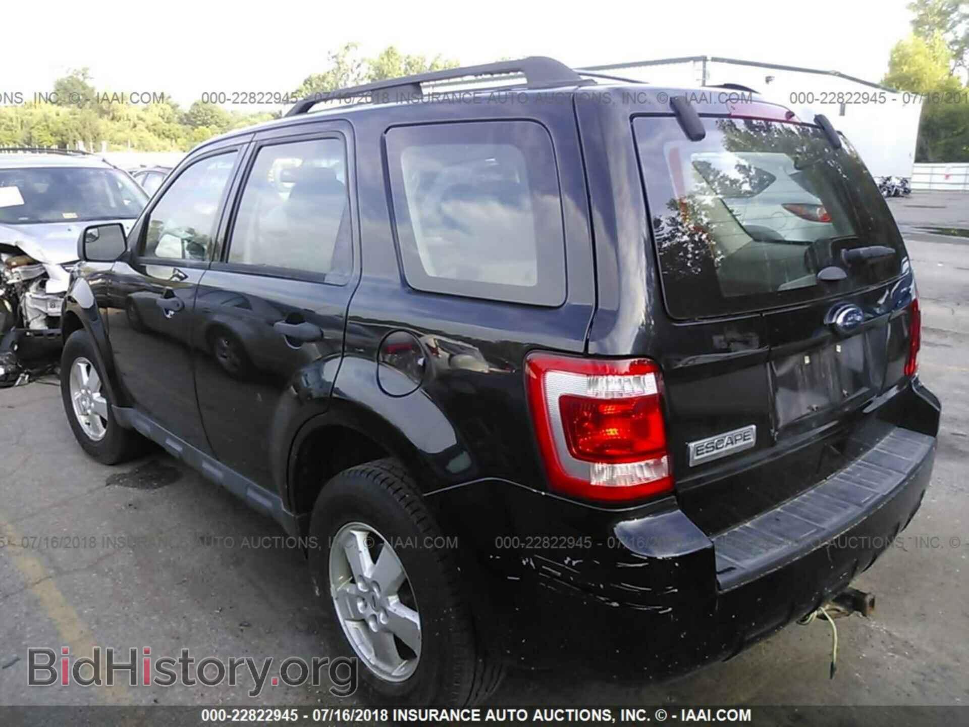 2012 Ford Escape - VIN: 1FMCU0C78CKA50224 - Фото 3