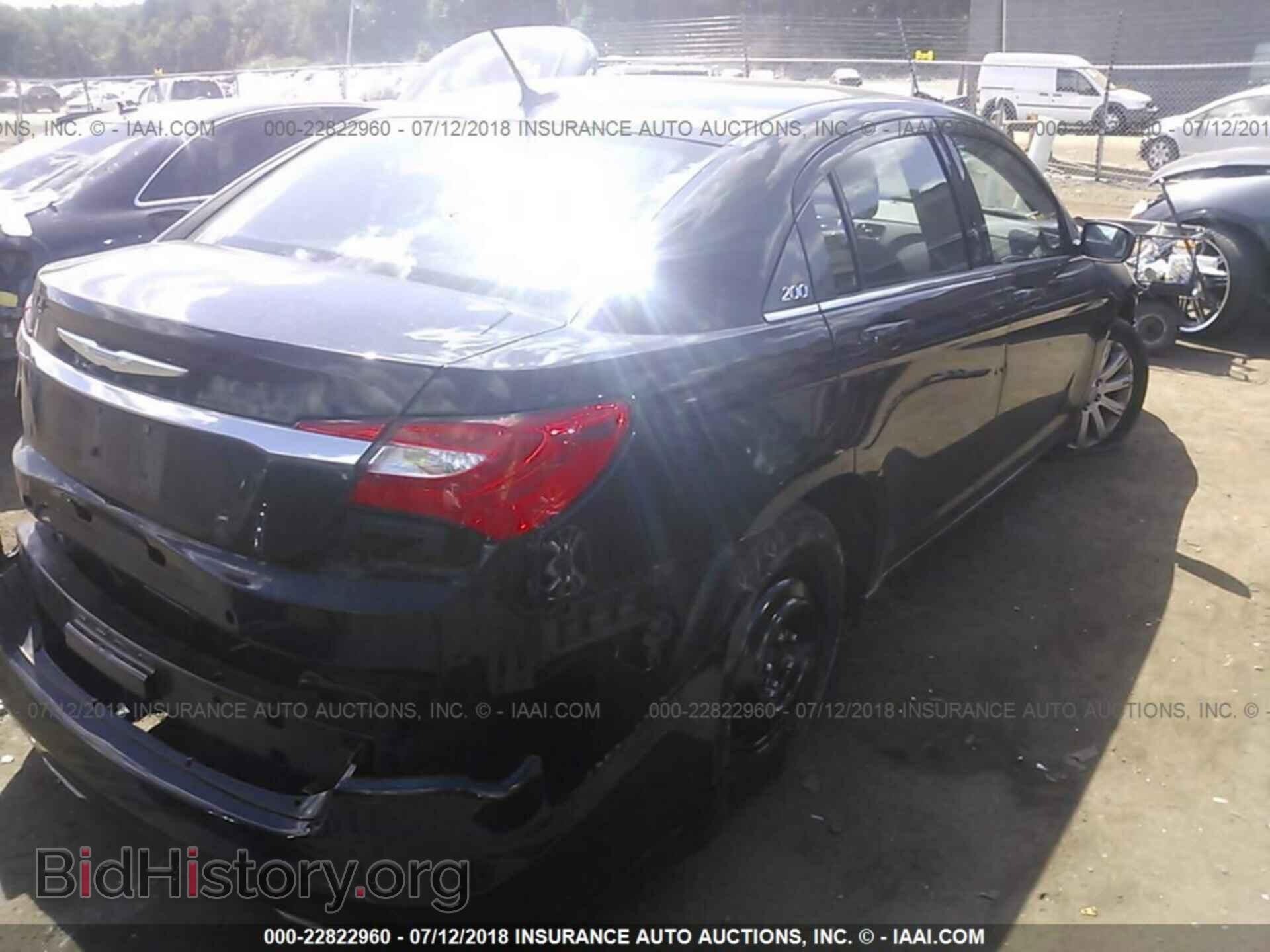 2012 Chrysler 200 - VIN: 1C3CCBBG0CN164368 - Photo 4