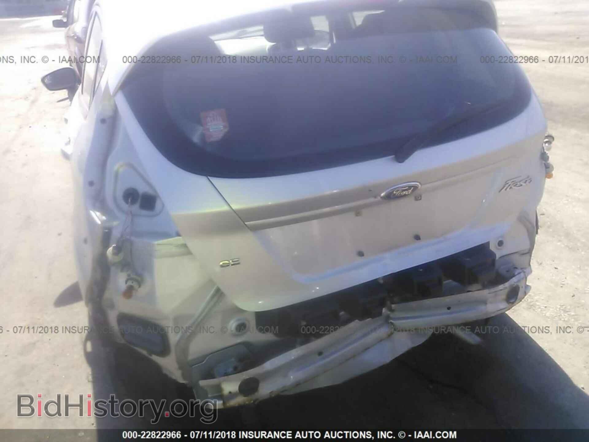 2014 Ford Fiesta - VIN: 3FADP4EJ8EM111539 - Photo 6