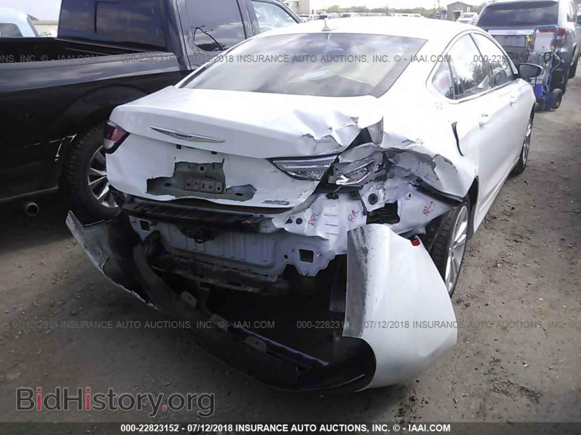 2016 Chrysler 200 - VIN: 1C3CCCAB5GN155828 - Фото 4