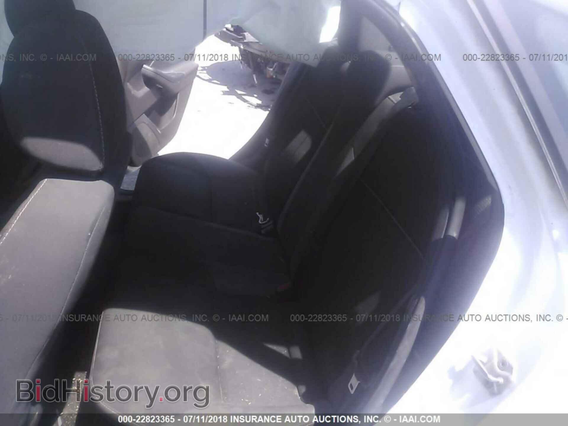 2014 Ford Focus - VIN: 1FADP3F24EL150678 - Photo 8