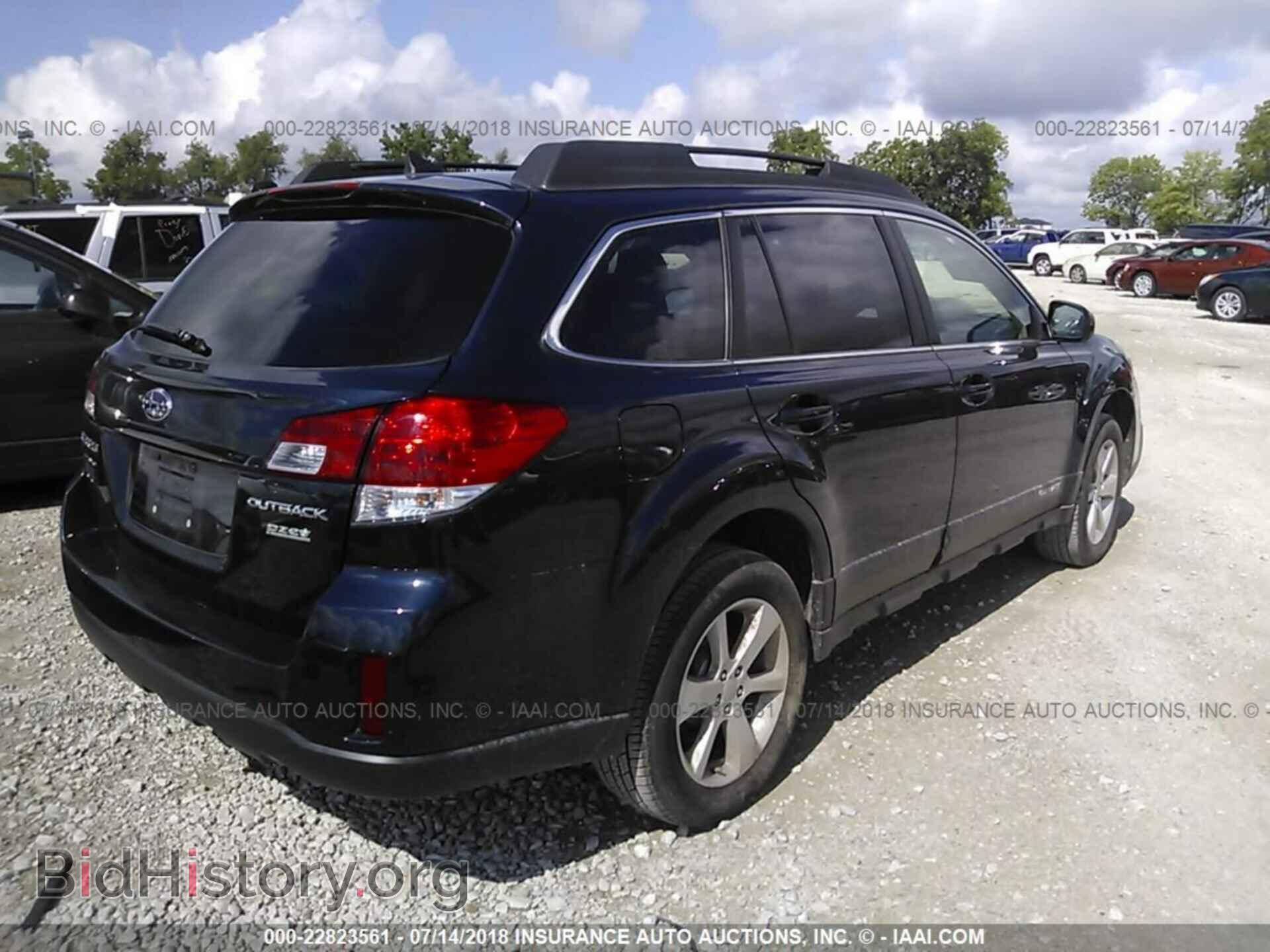 2014 Subaru Outback - VIN: 4S4BRBCC2E3200332 - Фото 4