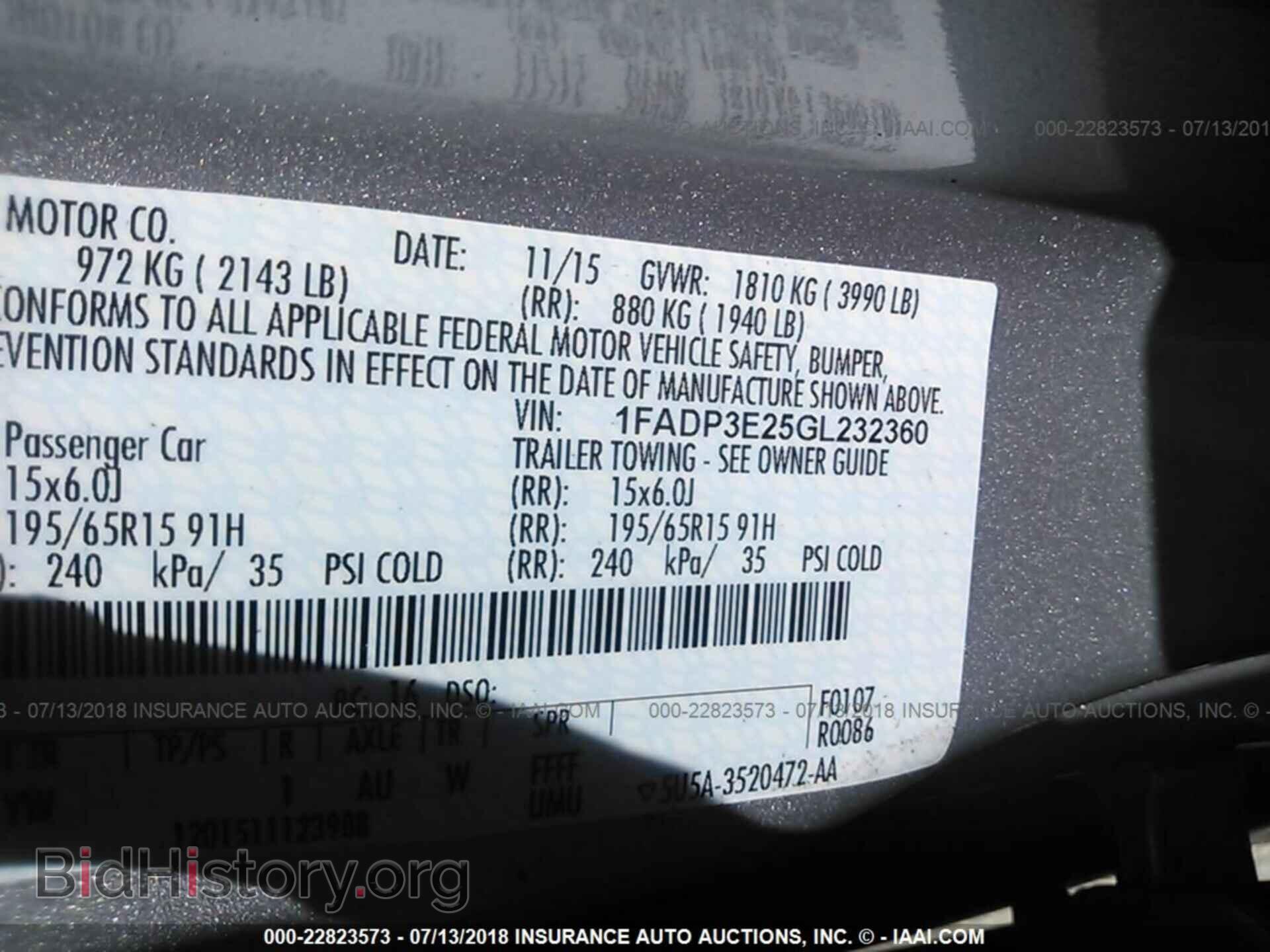 2016 Ford Focus - VIN: 1FADP3E25GL232360 - Photo 9
