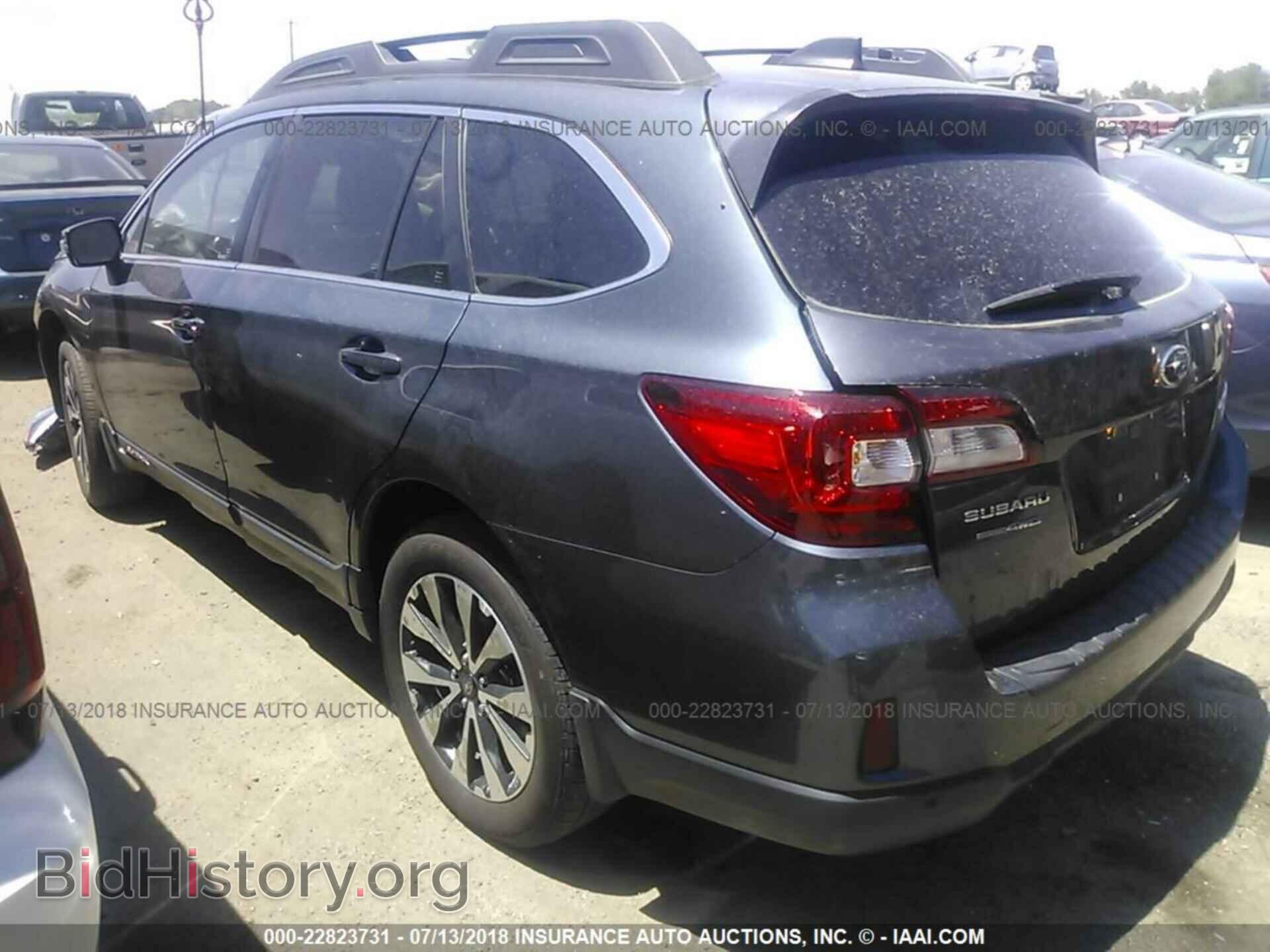 2017 Subaru Outback - VIN: 4S4BSENCXH3313775 - Фото 3