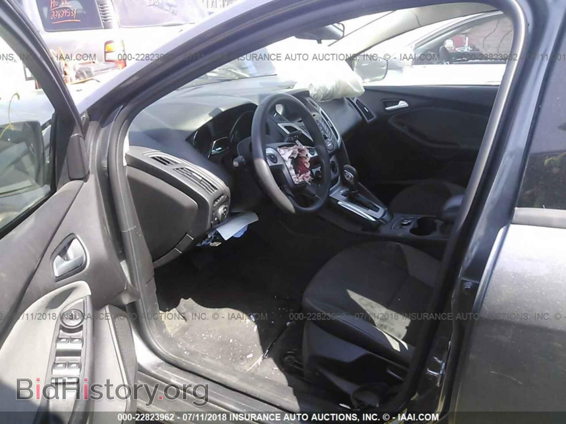2013 Ford Focus - VIN: 1FADP3K2XDL351330 - Фото 5