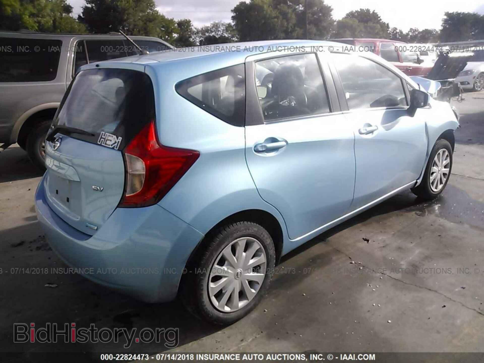 2015 Nissan Versa note - VIN: 3N1CE2CP7FL381931 - Photo 4