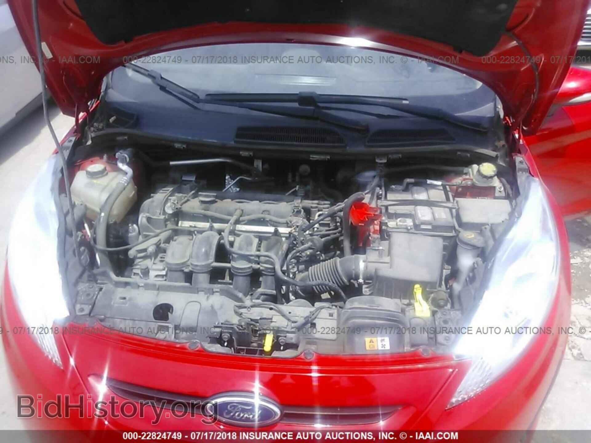 2013 Ford Fiesta - VIN: 3FADP4EJ2DM227690 - Photo 10