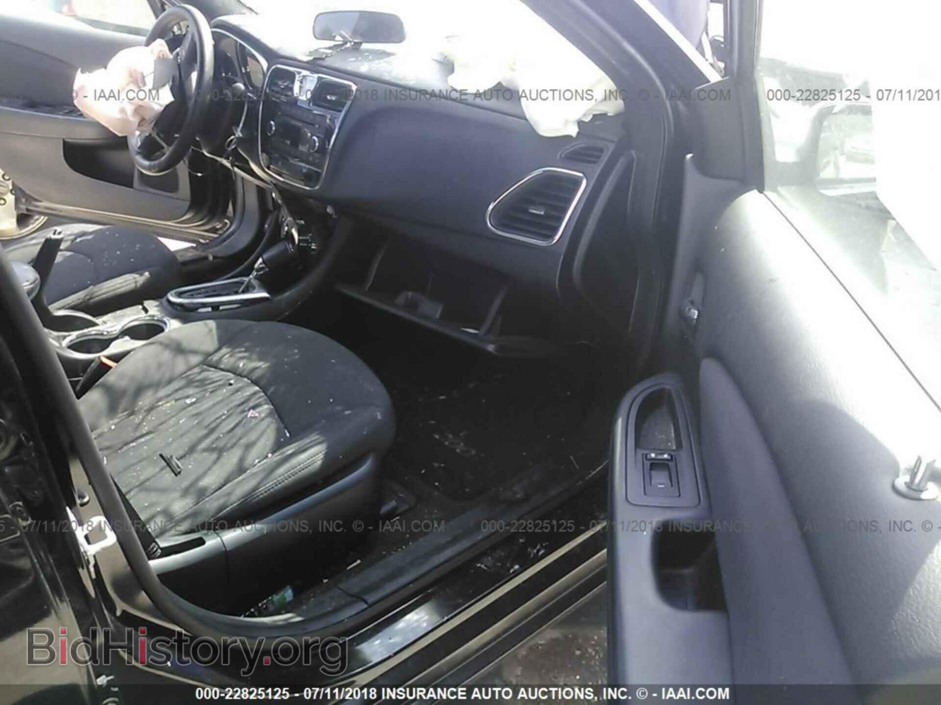 2012 Chrysler 200 - VIN: 1C3CCBAB0CN319507 - Фото 5