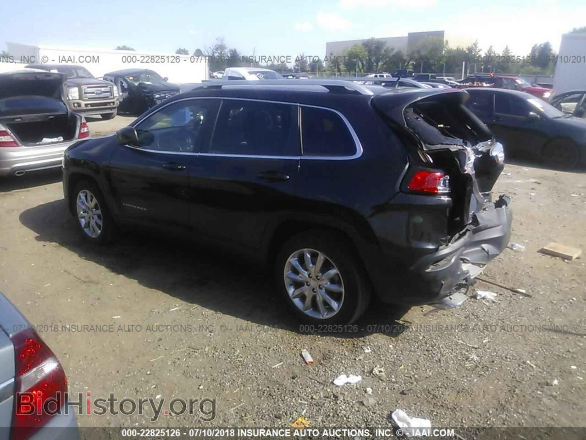 2015 Jeep Cherokee - VIN: 1C4PJLDS8FW696086 - Фото 3