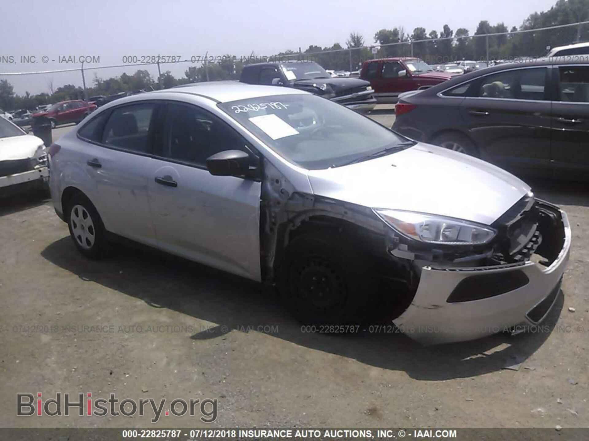 Photo 1FADP3E24GL403681 - Ford Focus 2016