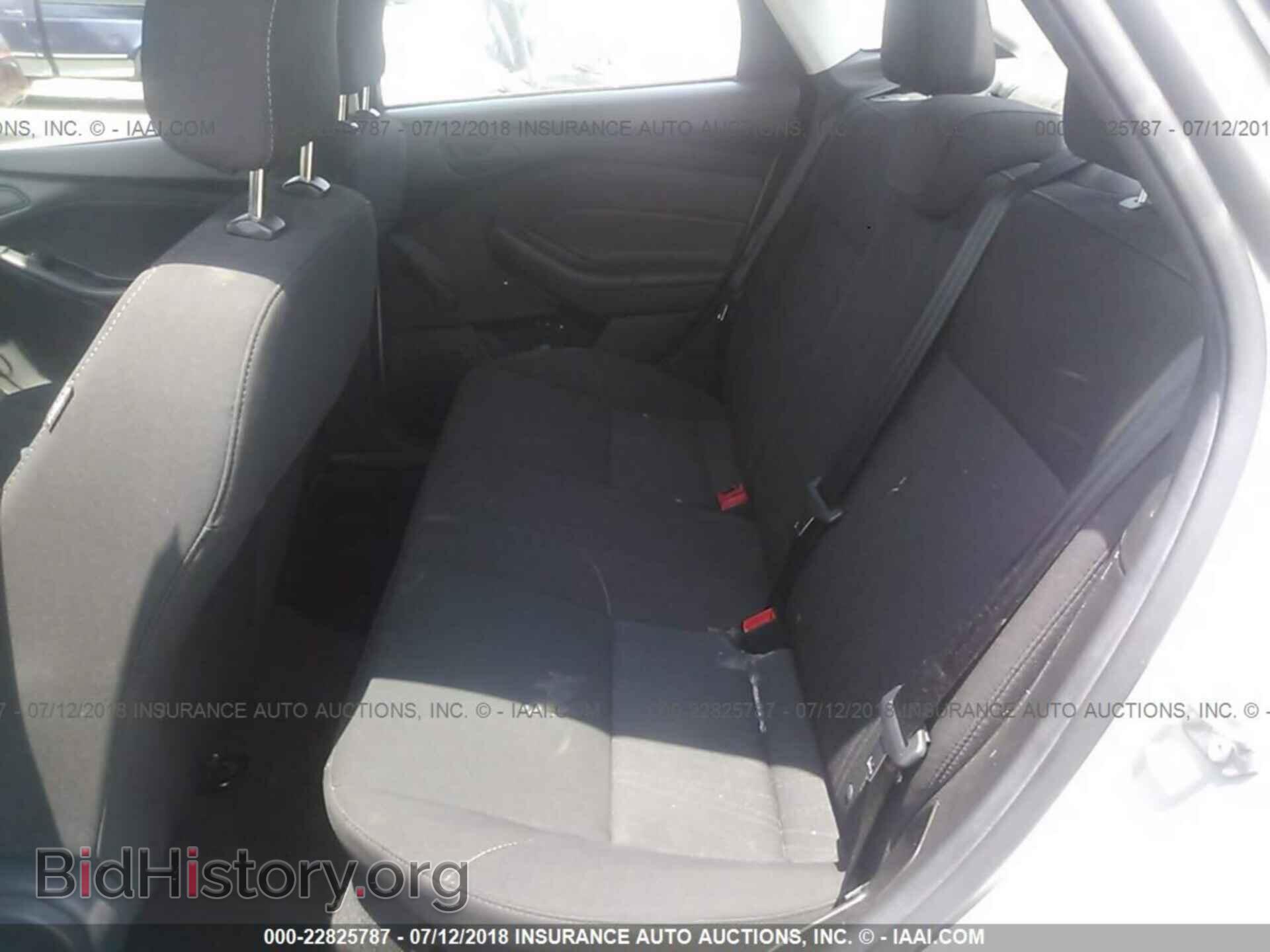 2016 Ford Focus - VIN: 1FADP3E24GL403681 - Фото 8
