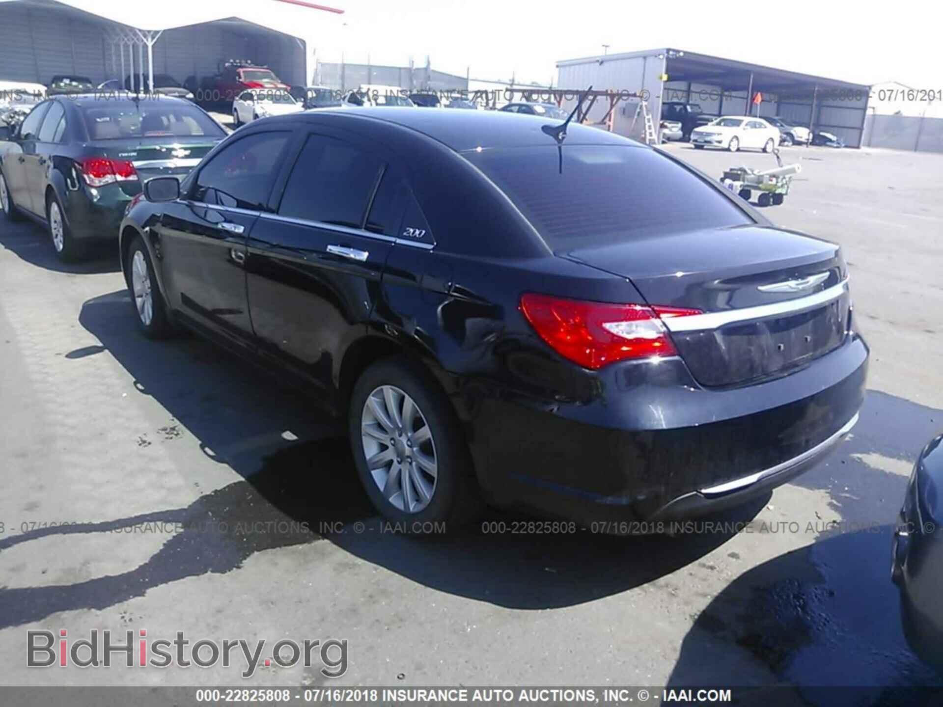 2014 Chrysler 200 - VIN: 1C3CCBCG9EN100072 - Photo 3