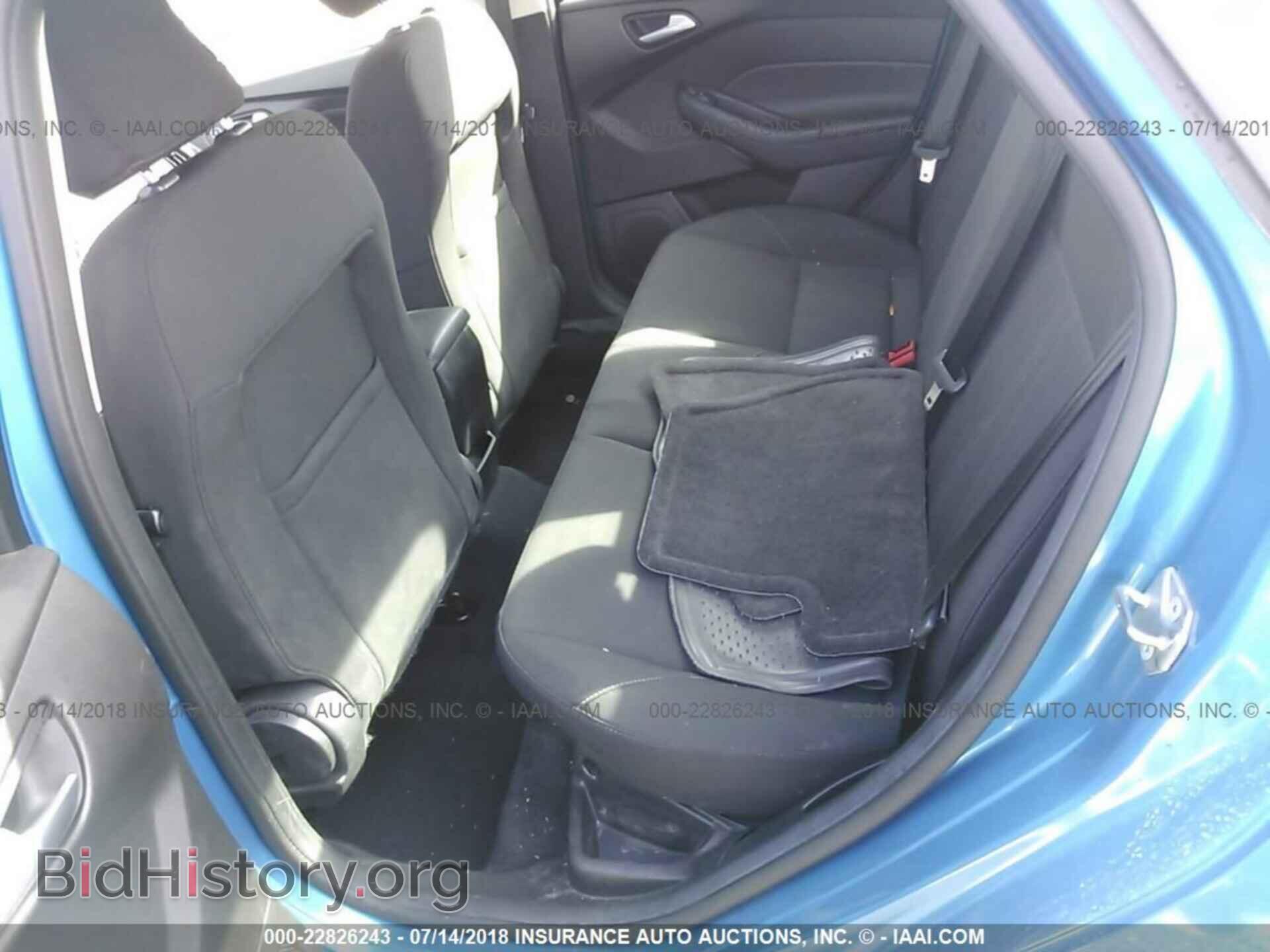 2016 Ford Focus - VIN: 1FADP3F22GL390315 - Фото 8