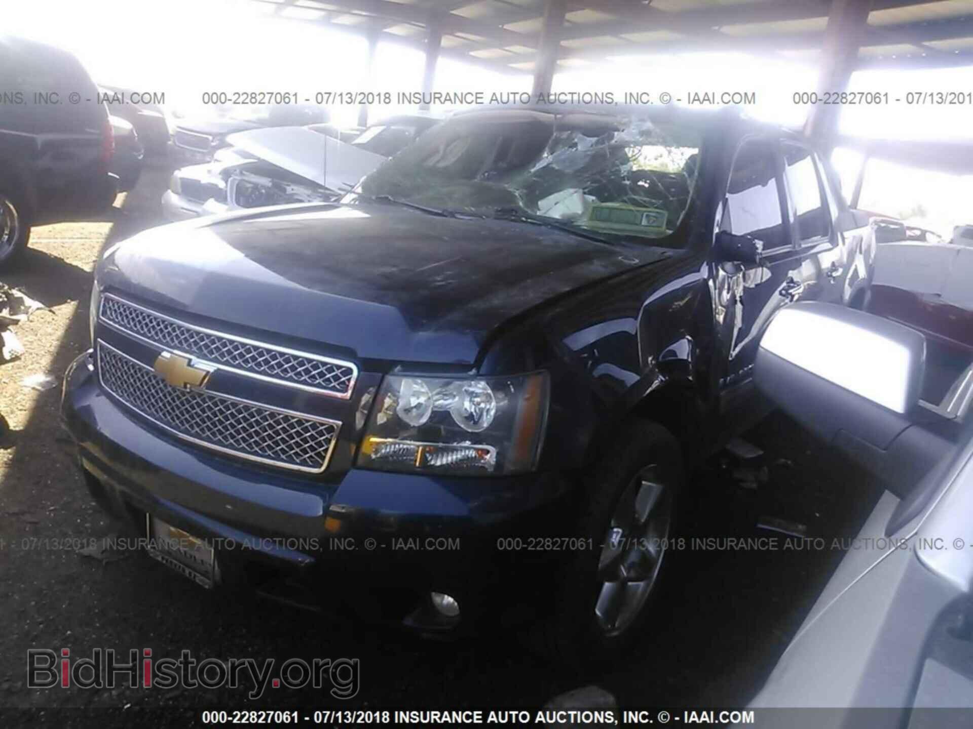 2012 Chevrolet Avalanche - VIN: 3GNMCEE06CG168022 - Фото 2