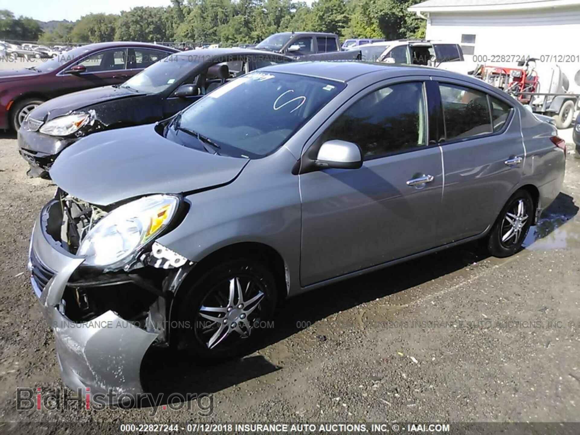 2014 Nissan Versa - VIN: 3N1CN7APXEL825771 - Фото 2
