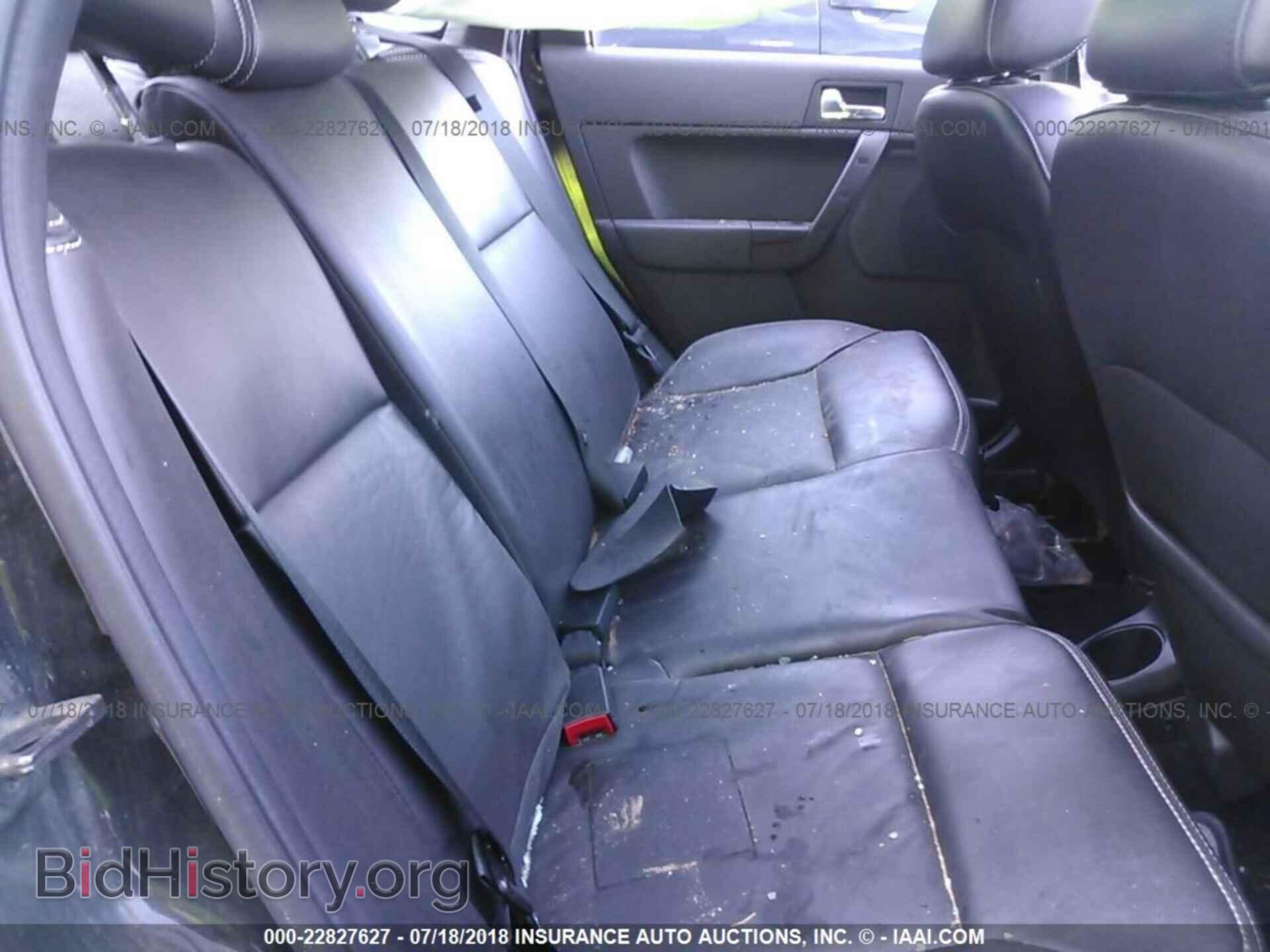 2011 Ford Focus - VIN: 1FAHP3HN3BW184002 - Фото 8