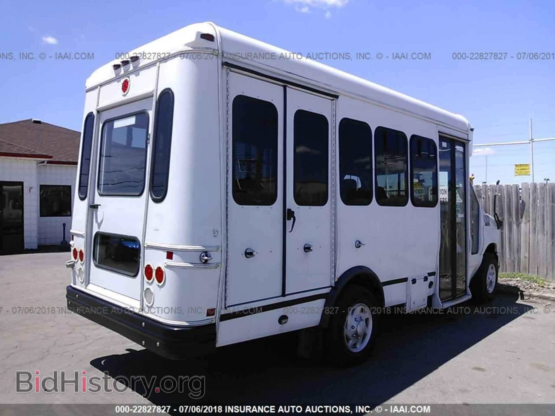 2016 Ford Econoline - VIN: 1FDEE3FLXGDC13109 - Photo 4