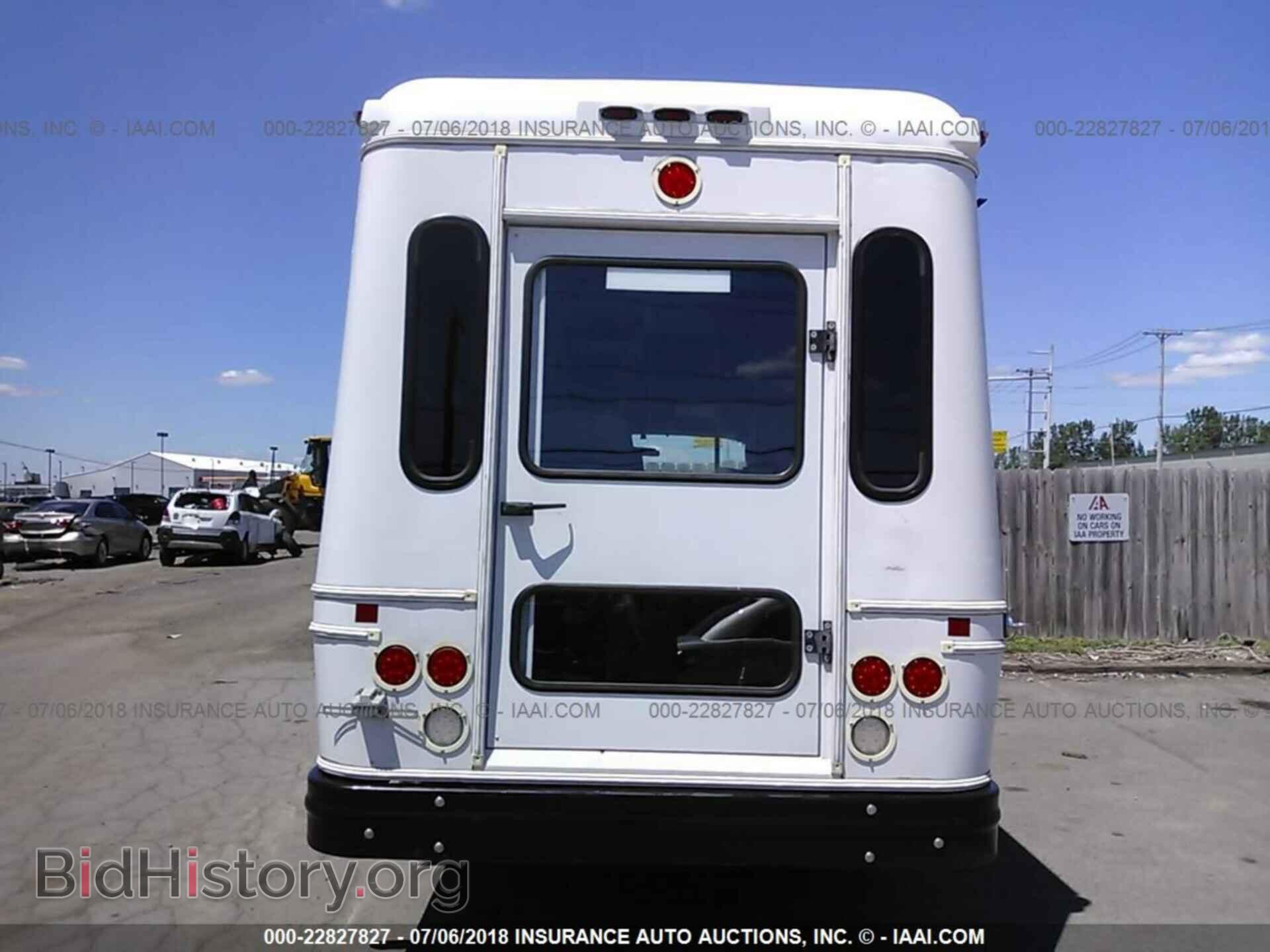 2016 Ford Econoline - VIN: 1FDEE3FLXGDC13109 - Photo 8